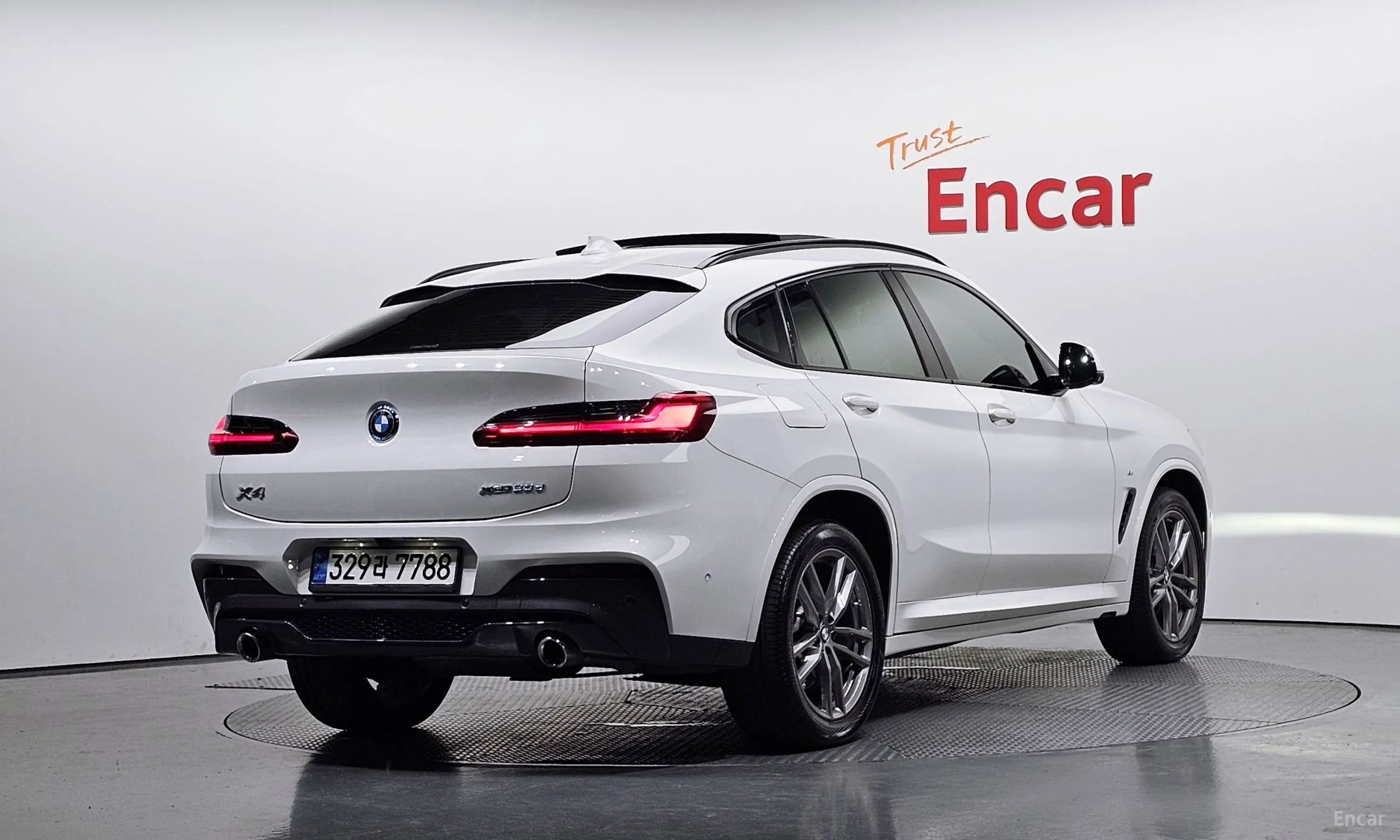 BMW X4 (G02)