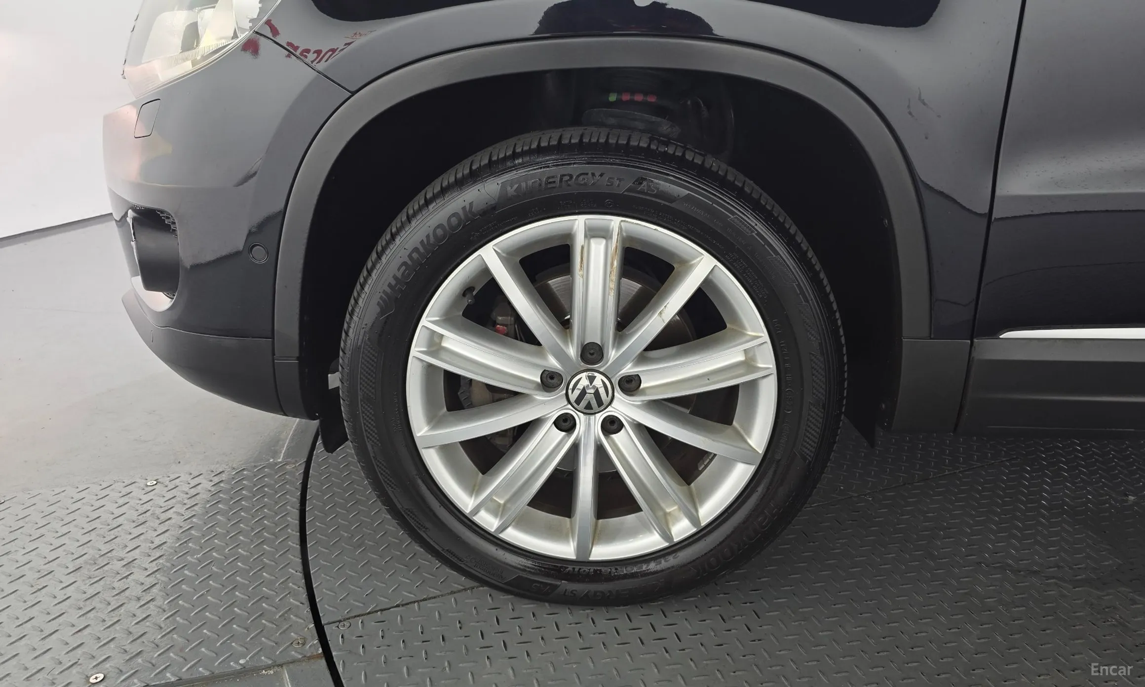 Volkswagen New Tiguan превью 5