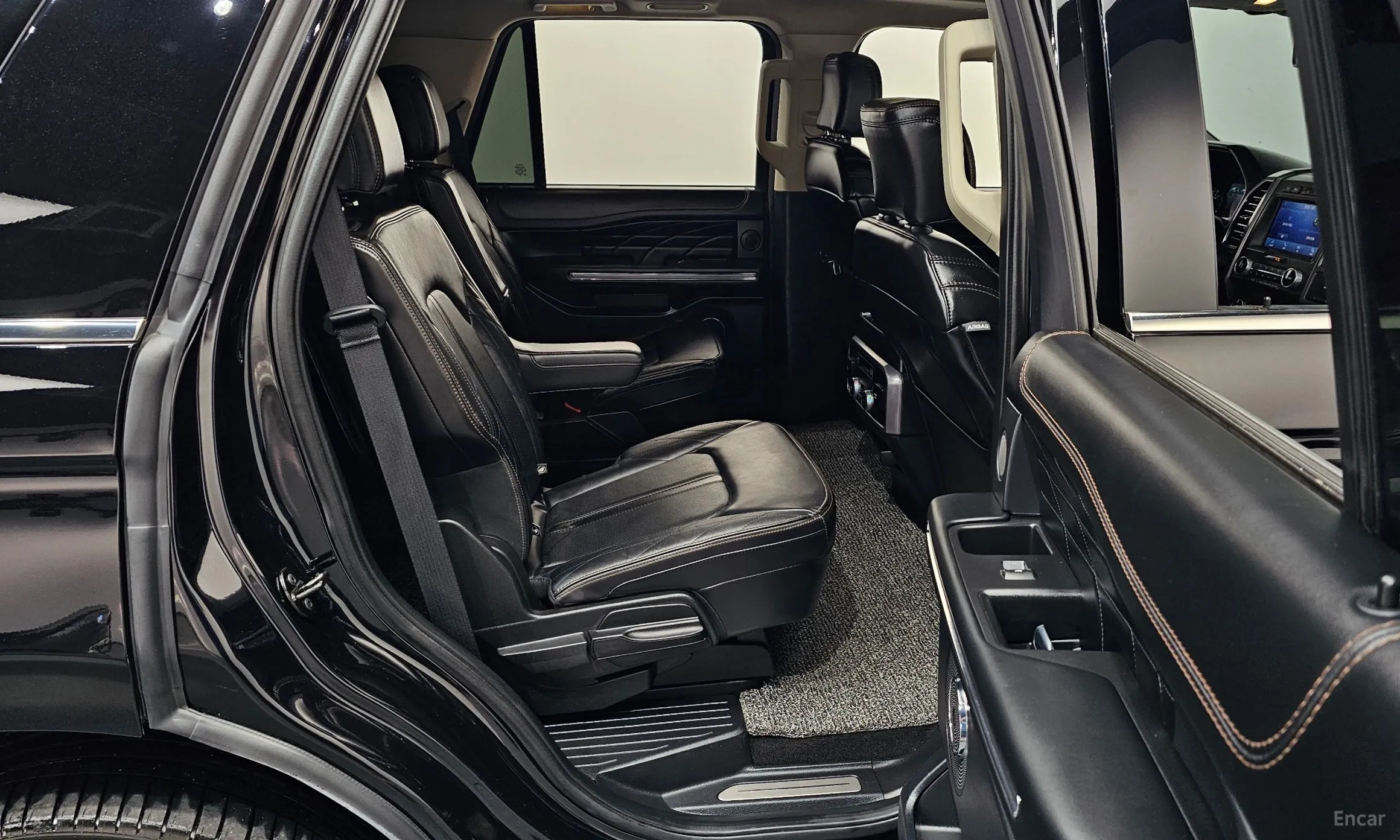Ford Expedition превью 11
