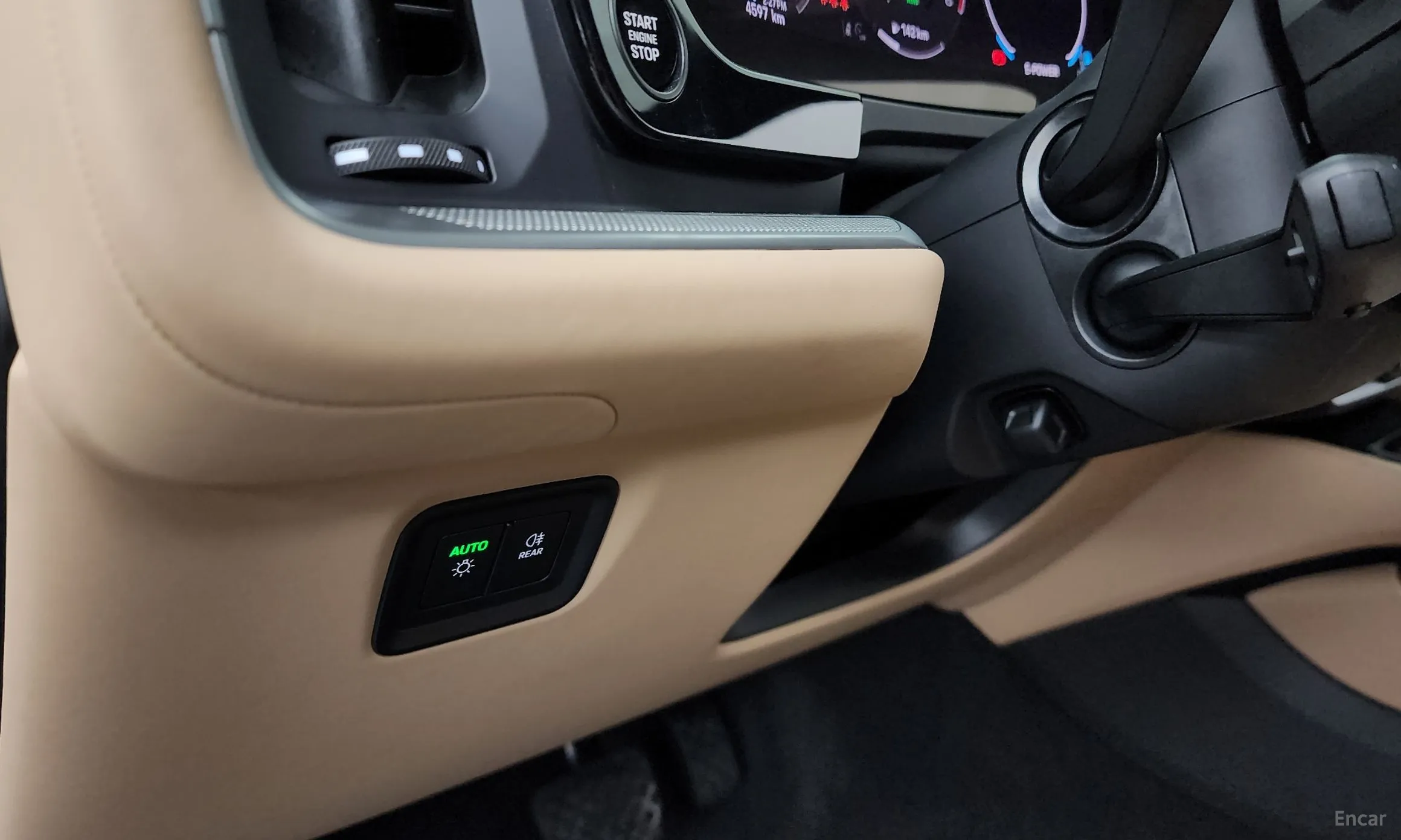 Porsche Cayenne (PO536) превью 16