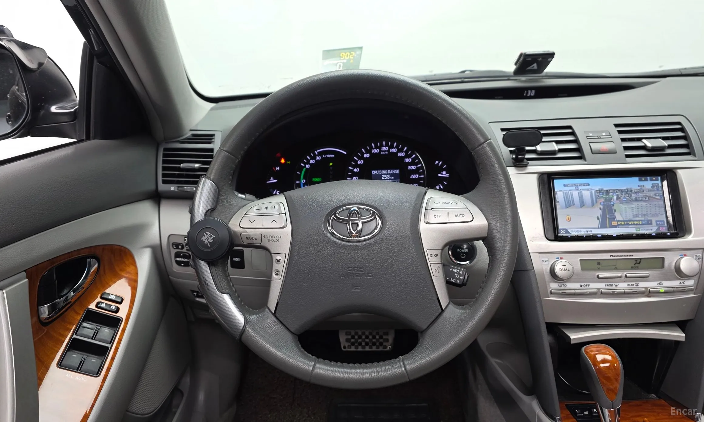 Toyota Camry превью 13