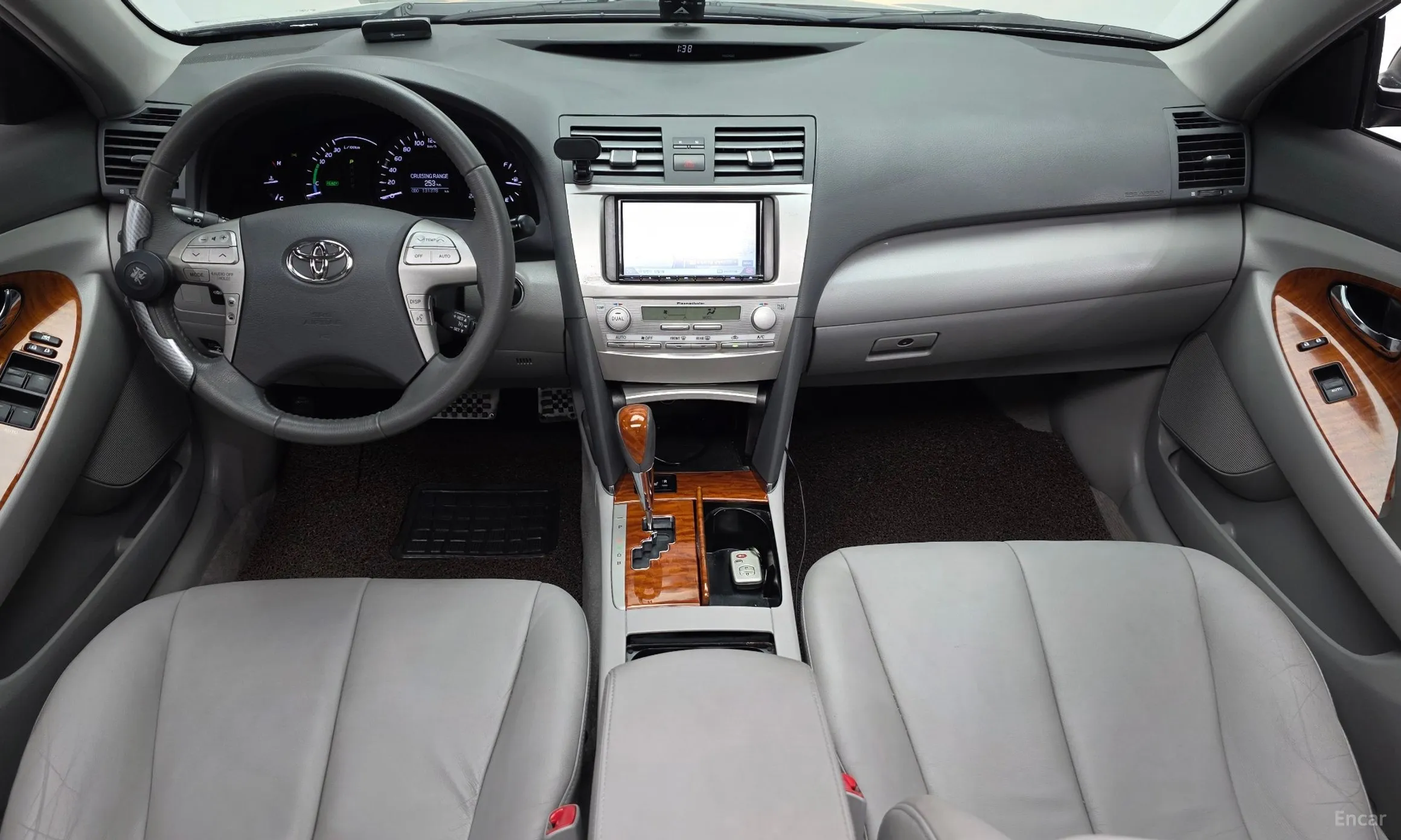 Toyota Camry превью 7