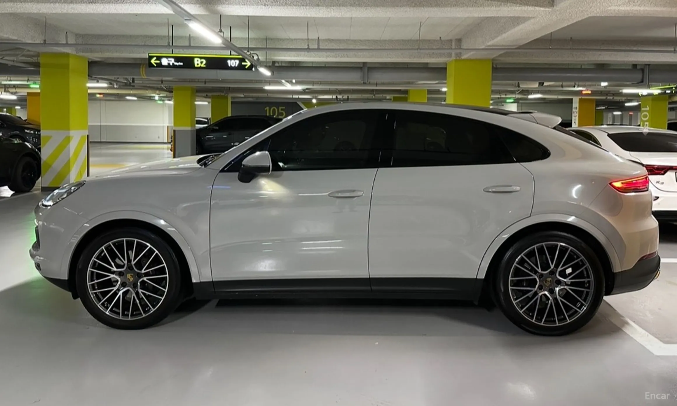 Porsche Cayenne (PO536) превью 3