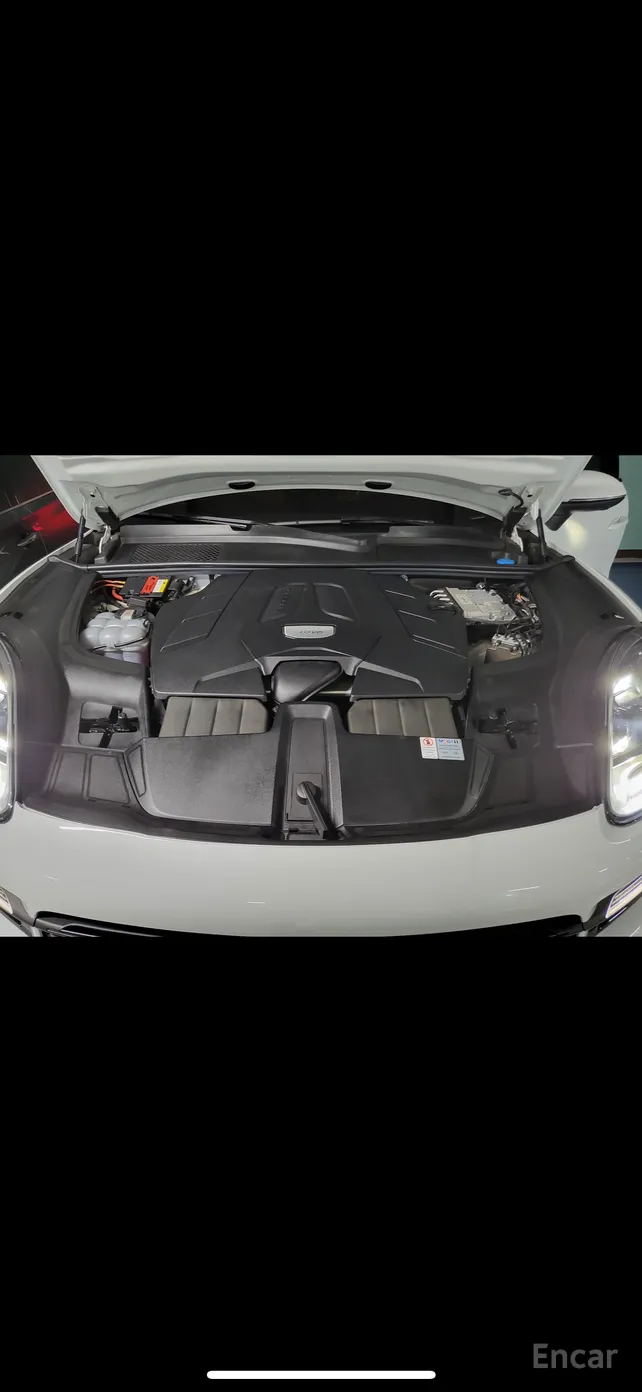 Porsche Cayenne (PO536) превью 6