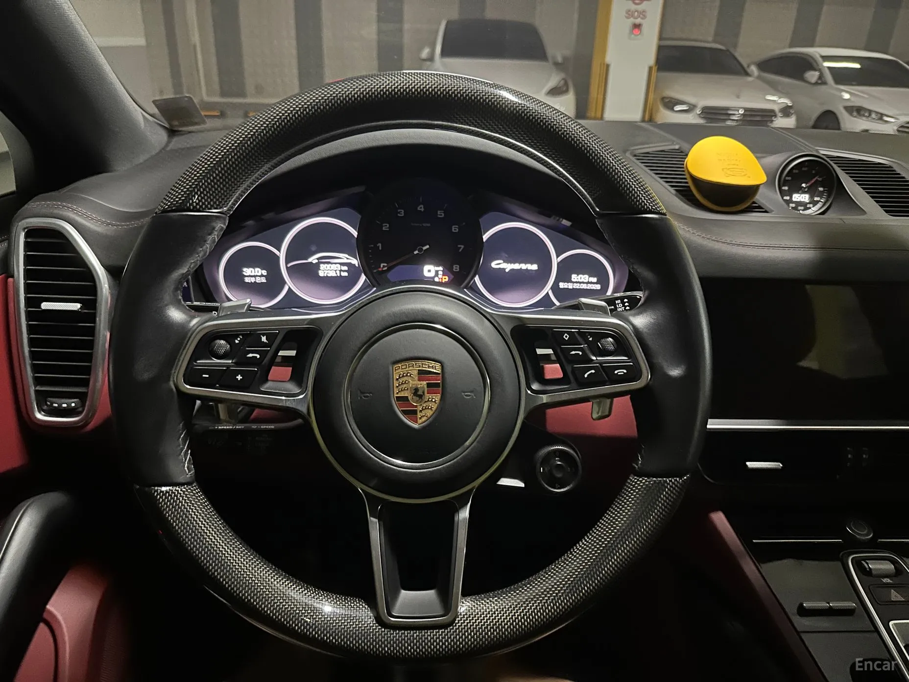 Porsche Cayenne (PO536) превью 8