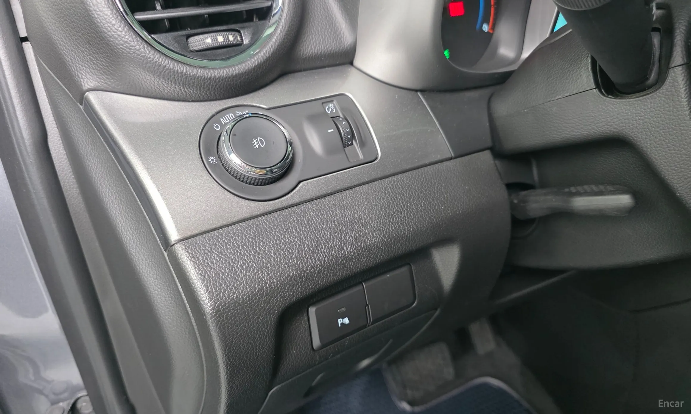 Chevrolet (GM Daewoo) Orlando превью 13