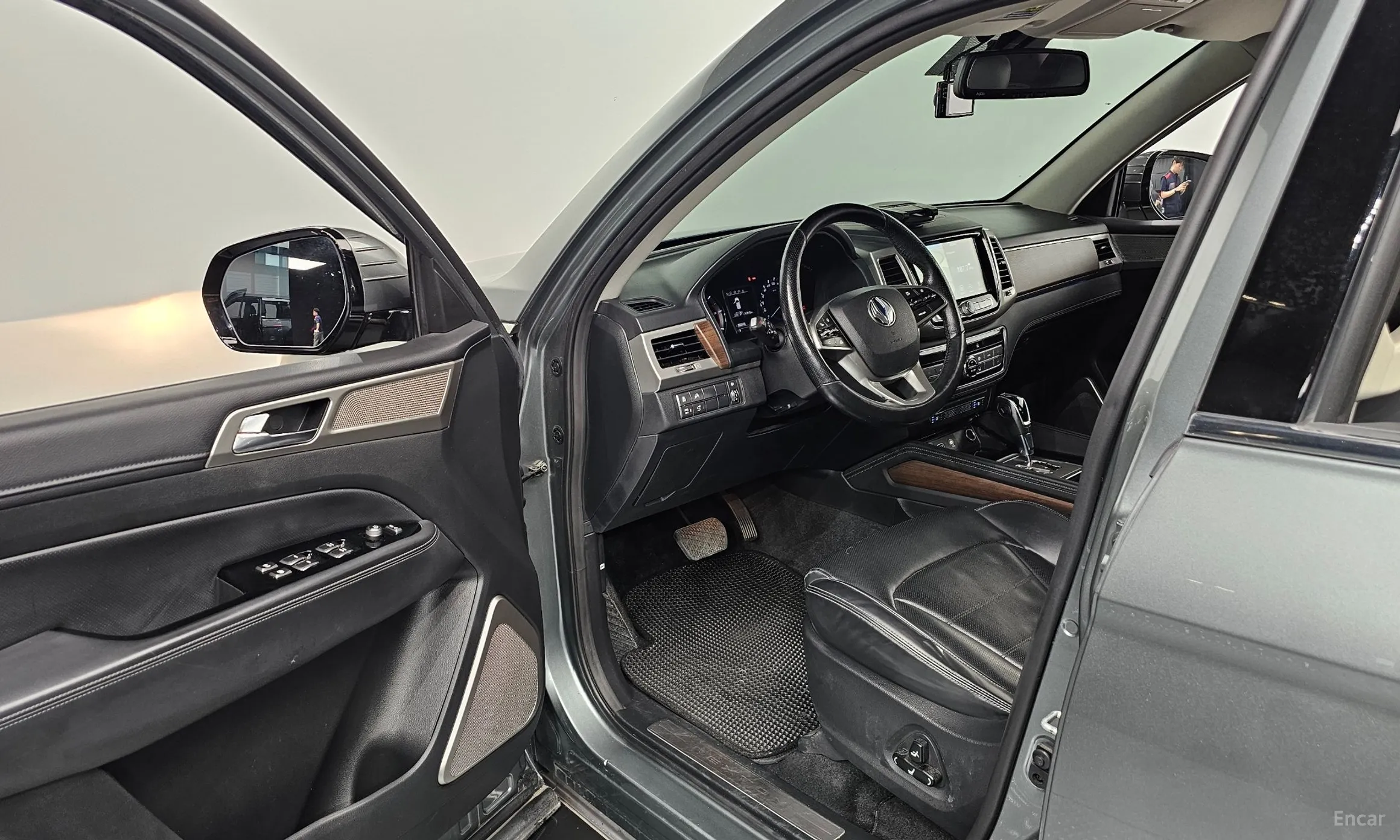 KG Mobility (SsangYong) G4 Rexton превью 10
