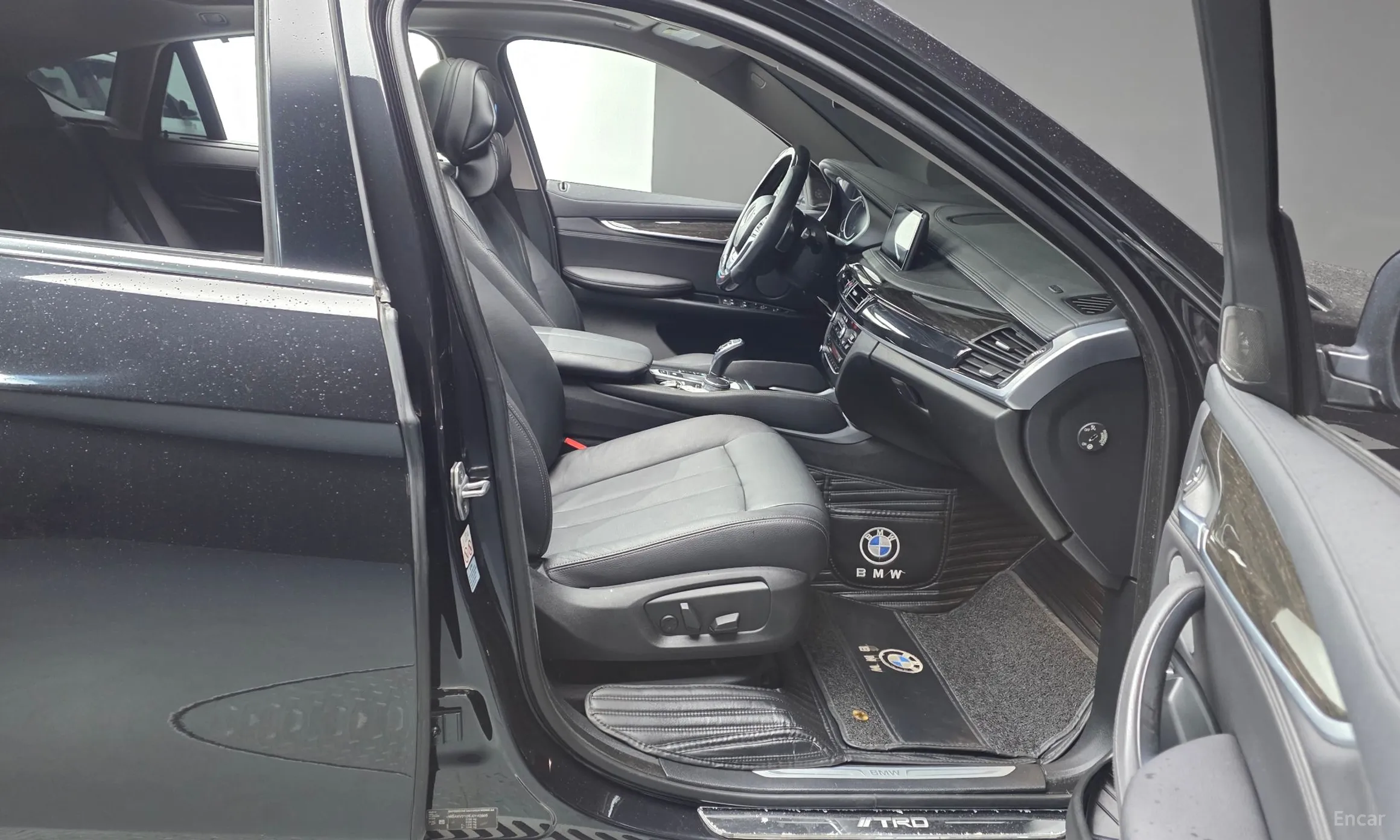 BMW X6 (F16) превью 11