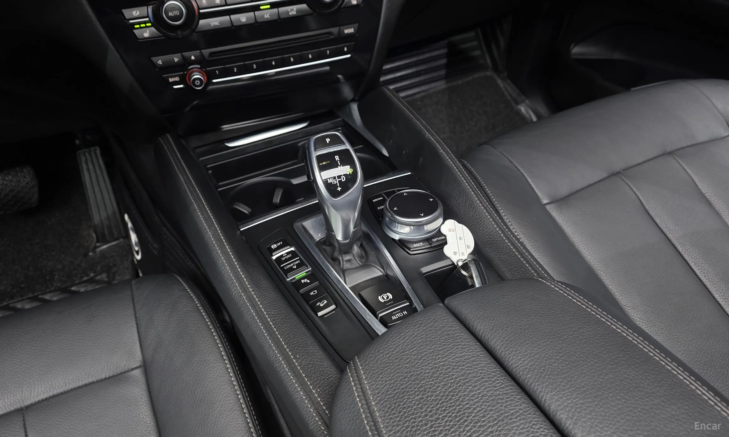 BMW X6 (F16) превью 9
