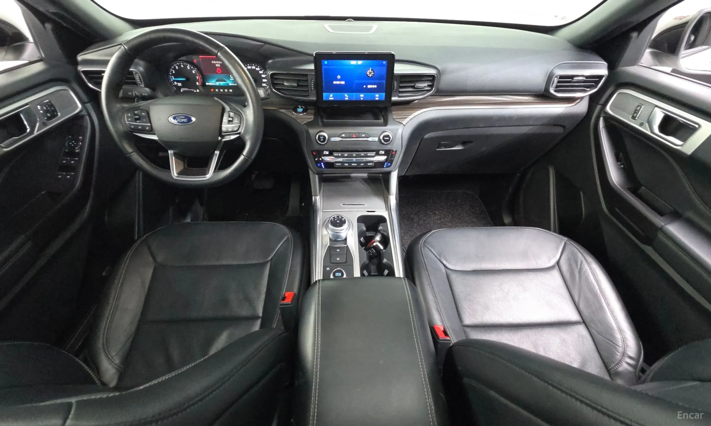 Ford Explorer 6th Generation превью 7