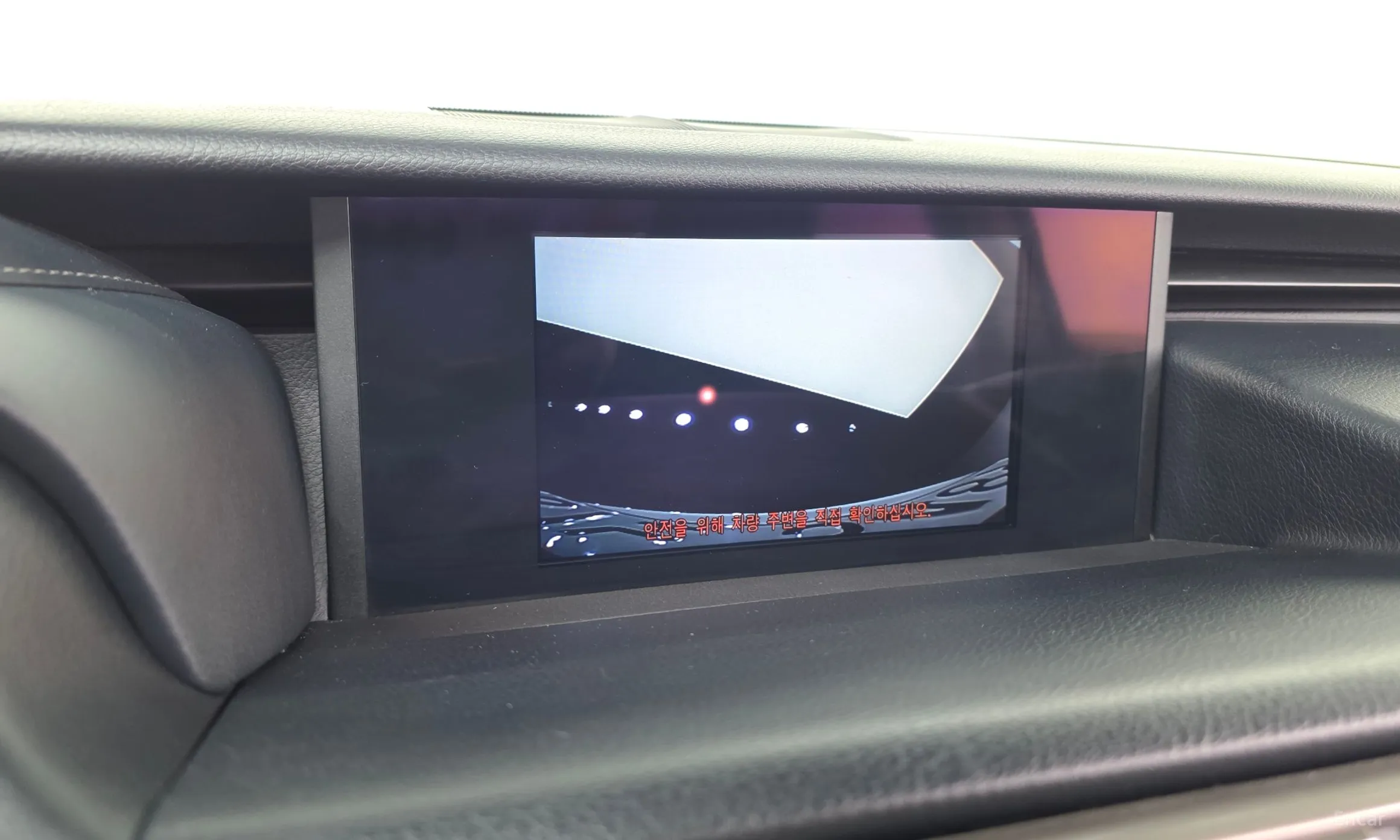 Lexus New IS200t превью 16