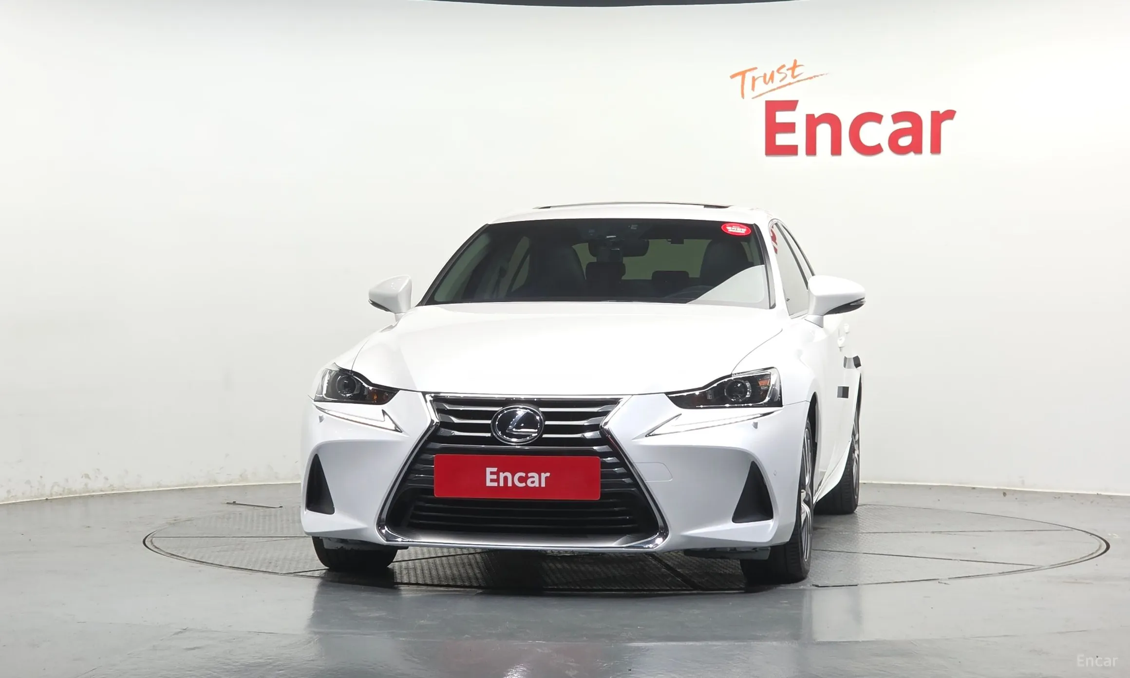 Lexus New IS200t превью 3