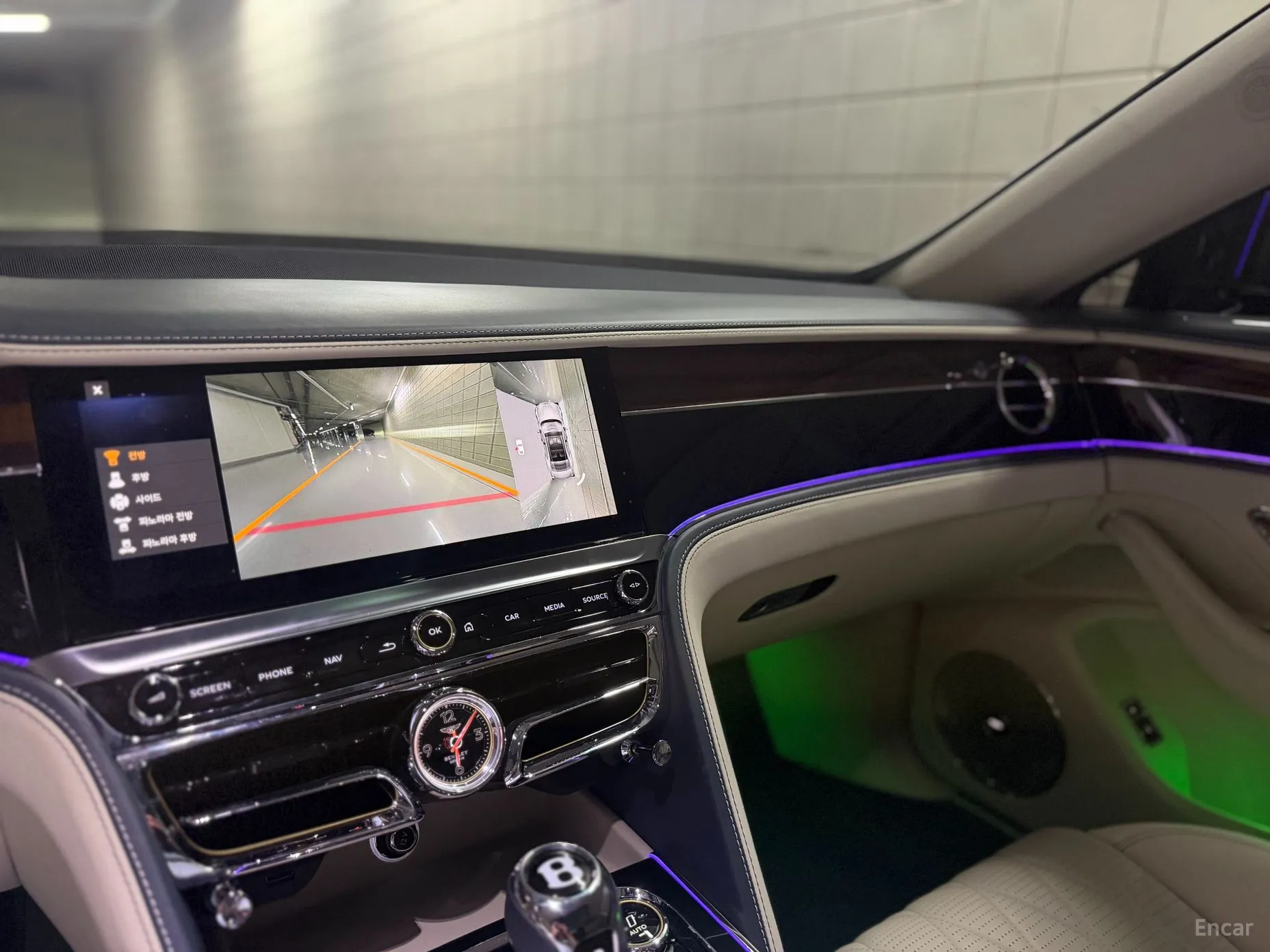 Bentley Flying Spur 3rd Generation превью 13