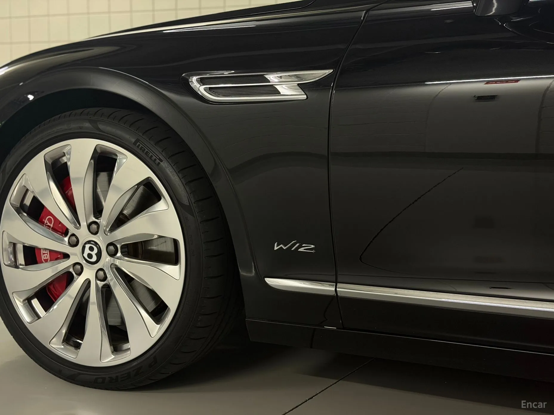 Bentley Flying Spur 3rd Generation превью 6