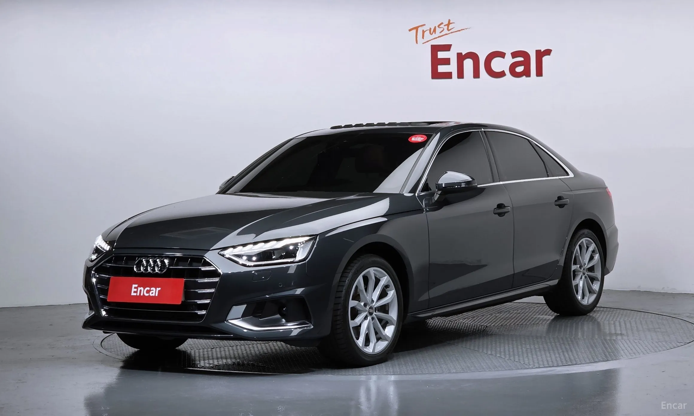 Audi A4 (B9)