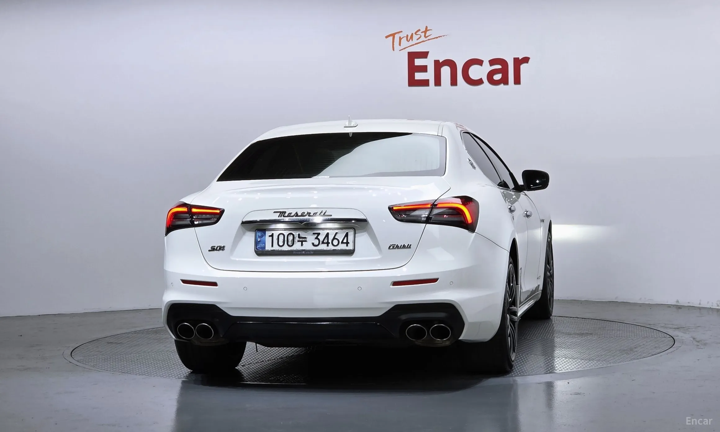 Maserati Ghibli превью 4