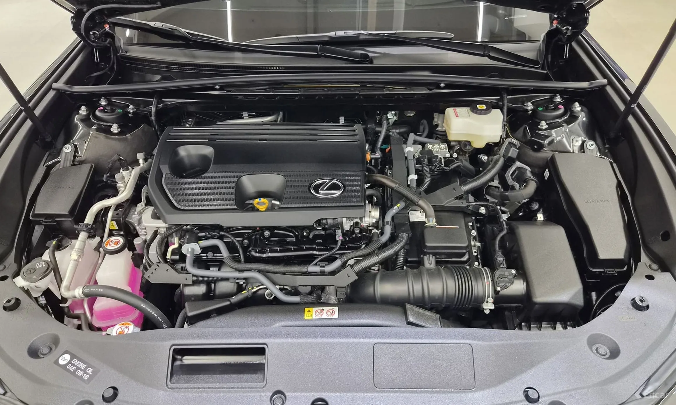 Lexus ES300h 7th Generation превью 6
