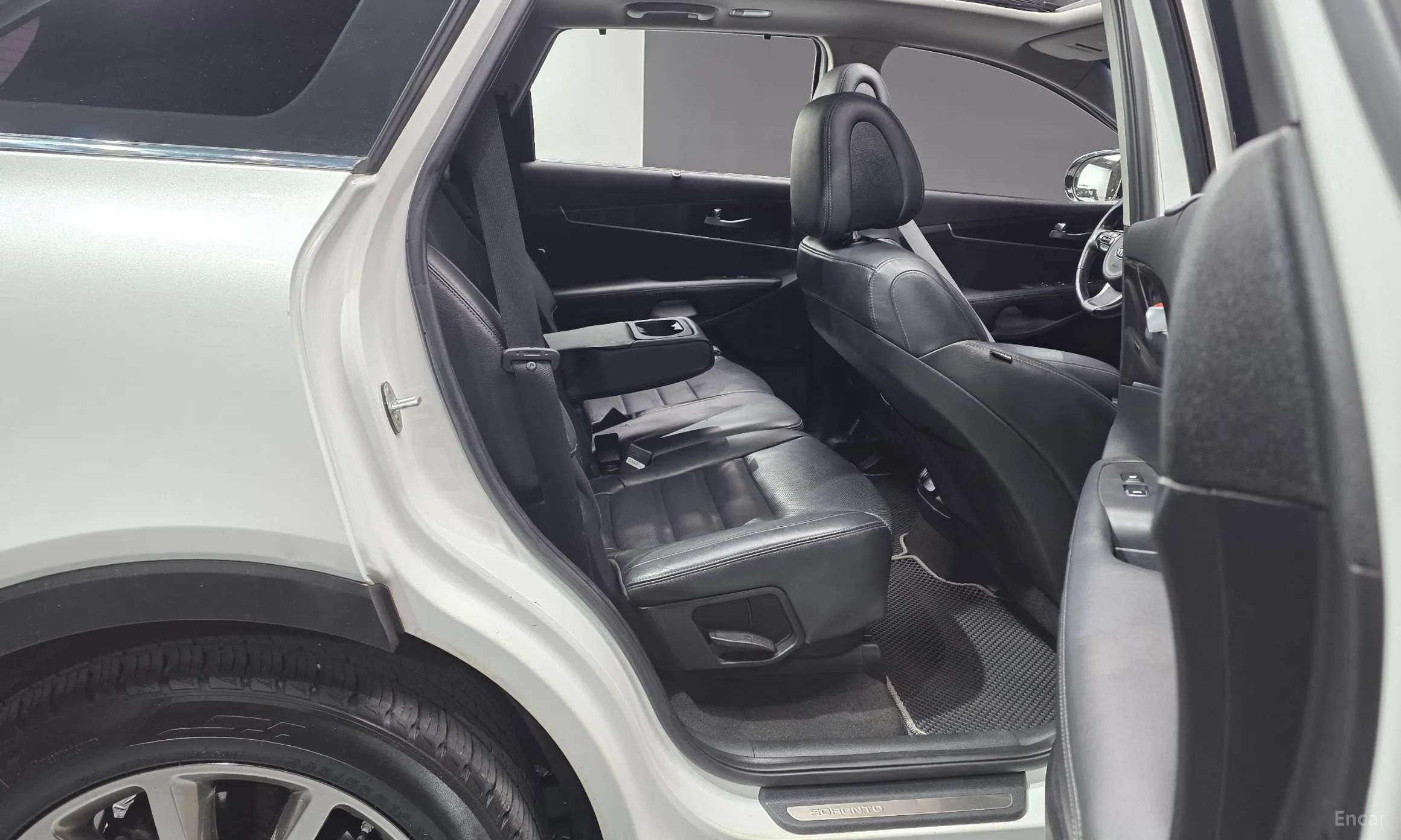 Kia Sorento превью 12