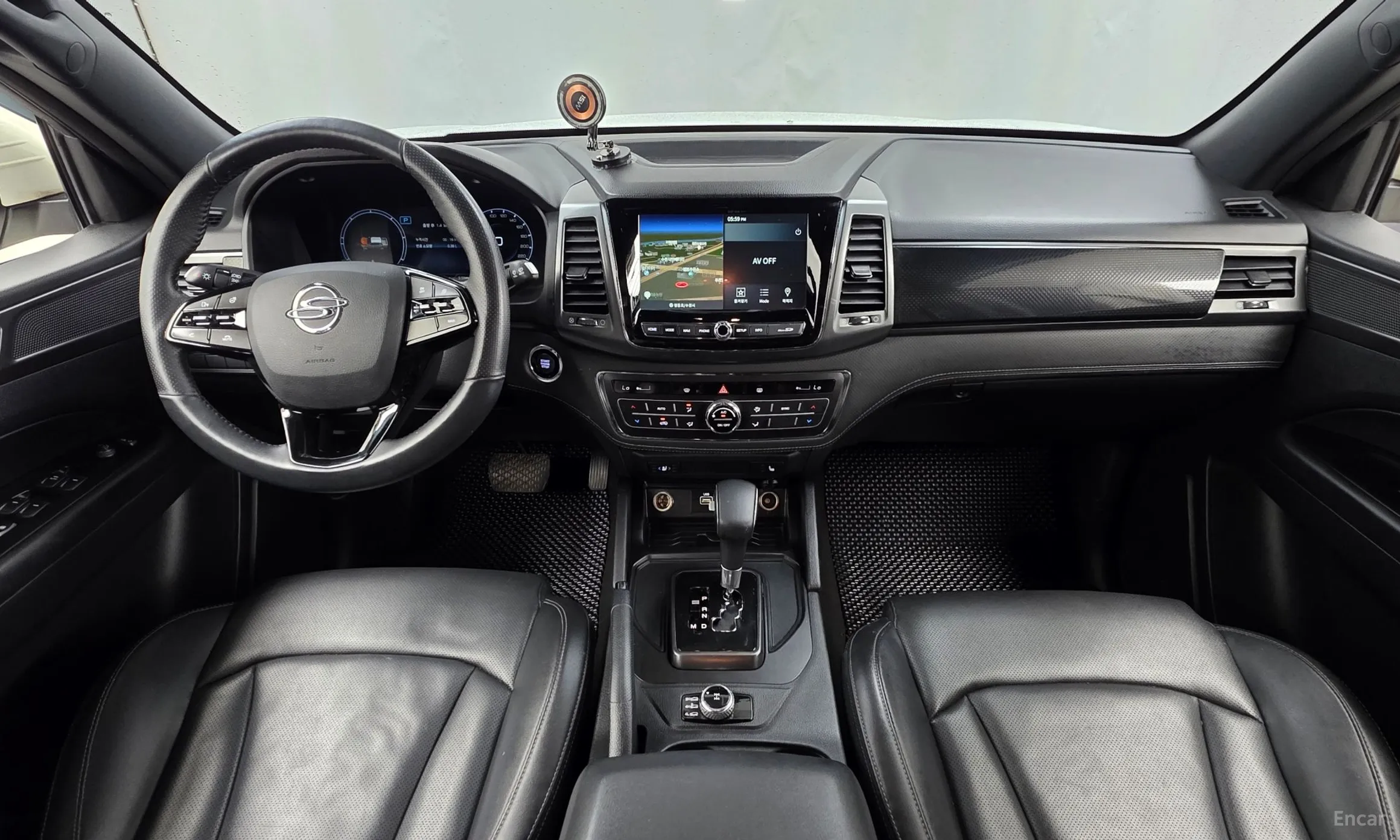 KG Mobility (SsangYong) Rexton Sports превью 7