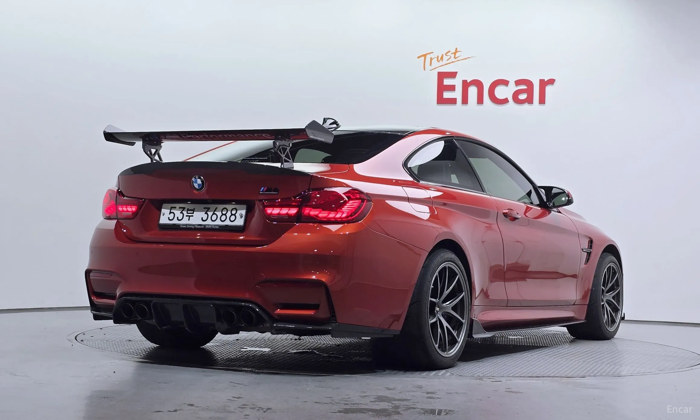 BMW M4 (F82)