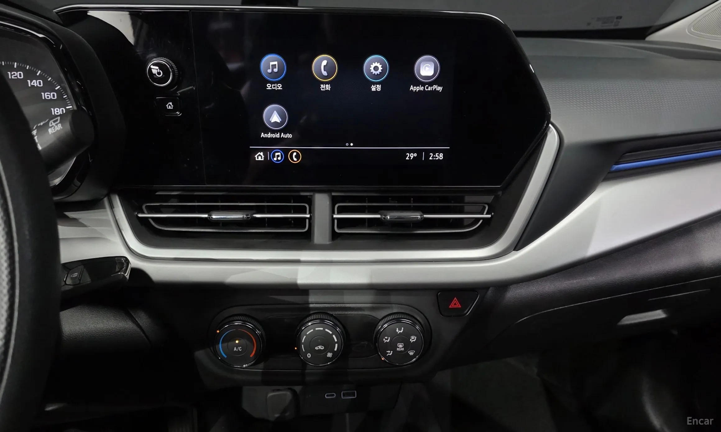 Chevrolet (GM Daewoo) Trax Crossover превью 14