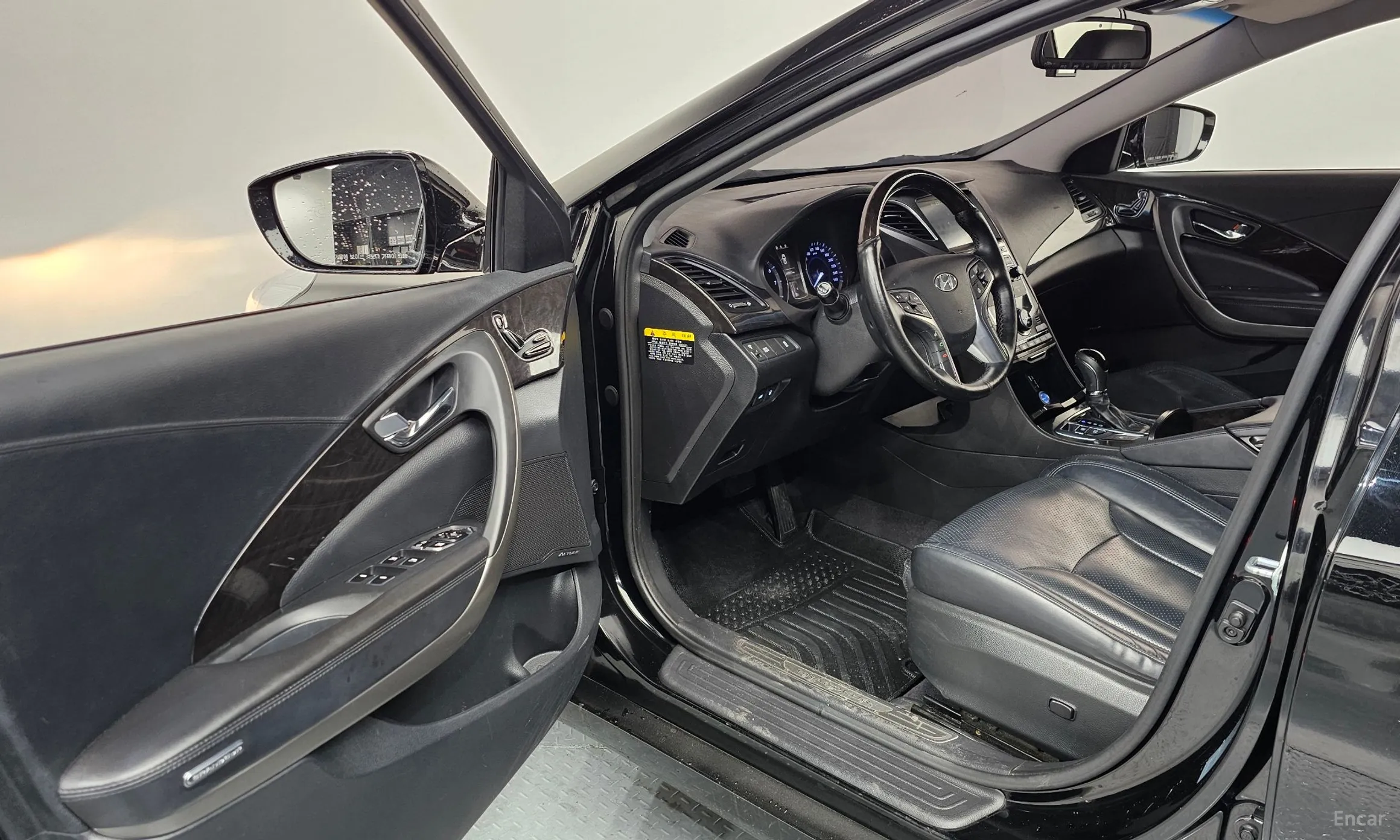 Hyundai Grandeur HG превью 10