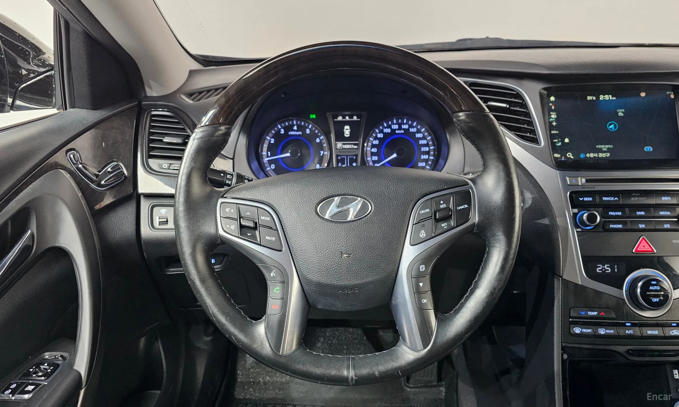 Hyundai Grandeur HG превью 13