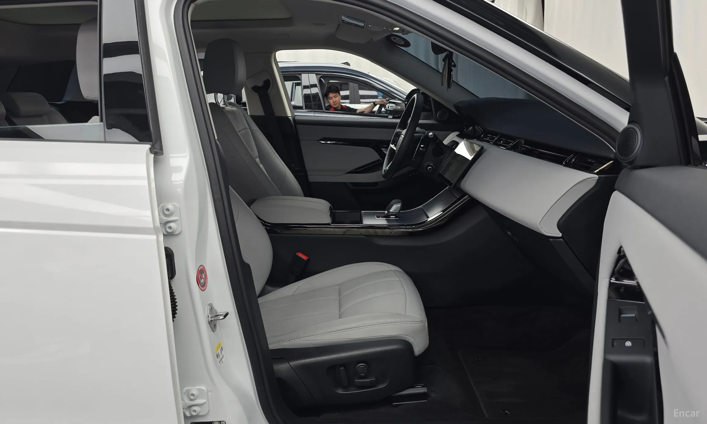 Land Rover Range Rover Evoque 2nd Generation превью 11