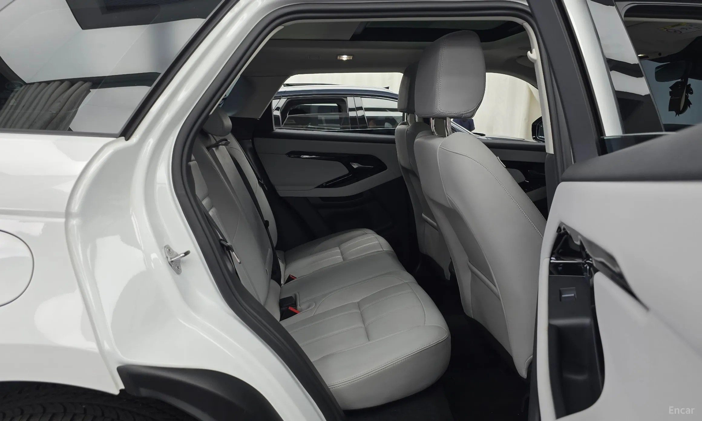 Land Rover Range Rover Evoque 2nd Generation превью 12