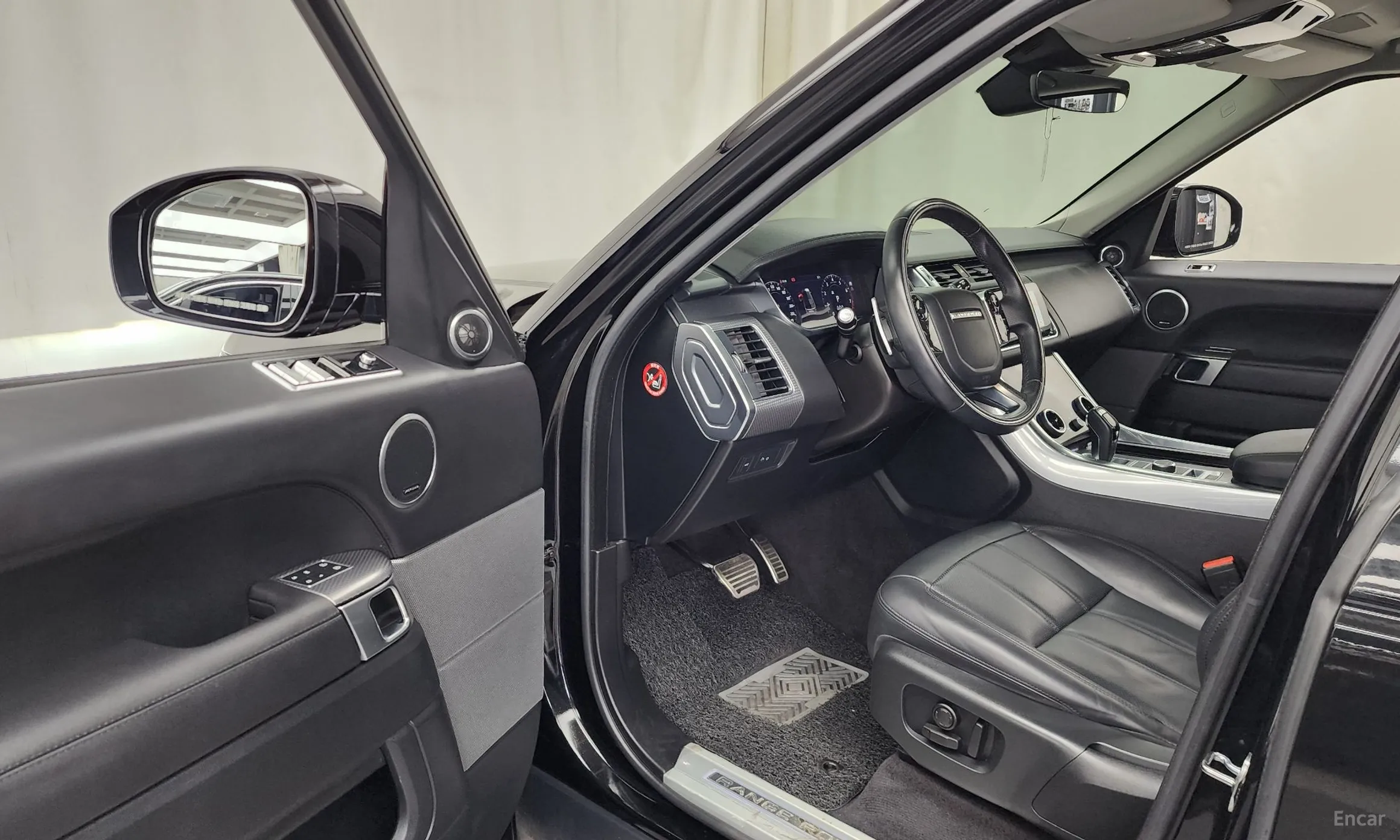 Land Rover Range Rover Sport 2nd Generation превью 10