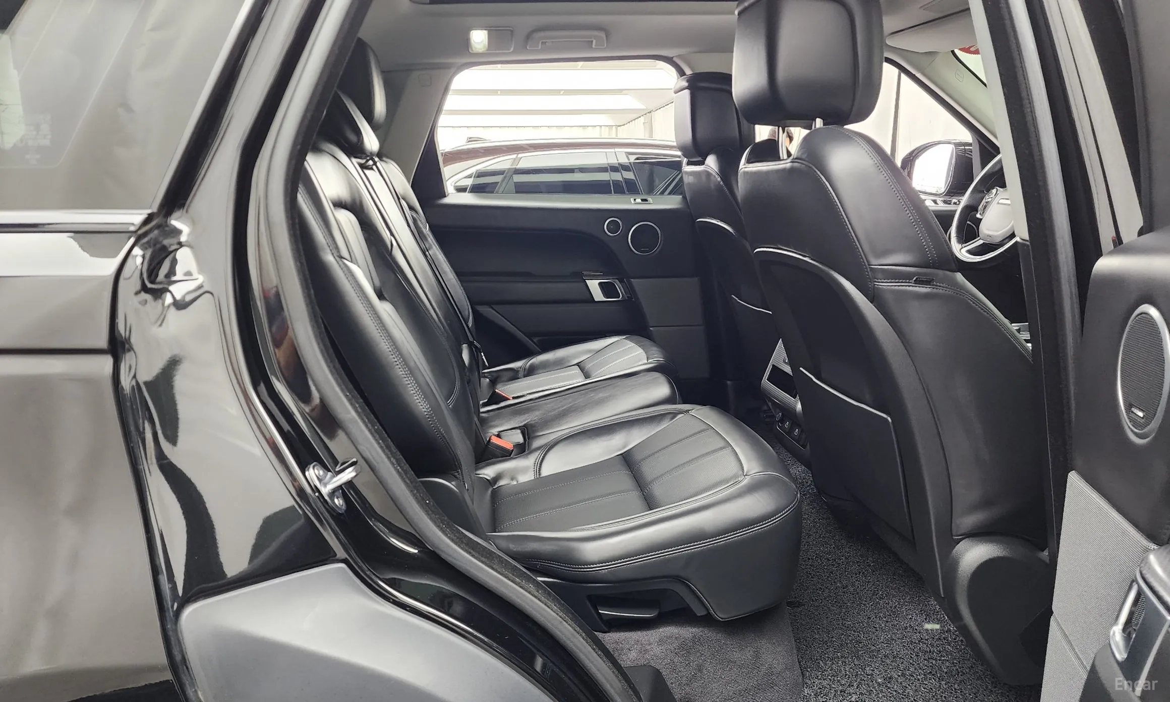 Land Rover Range Rover Sport 2nd Generation превью 12