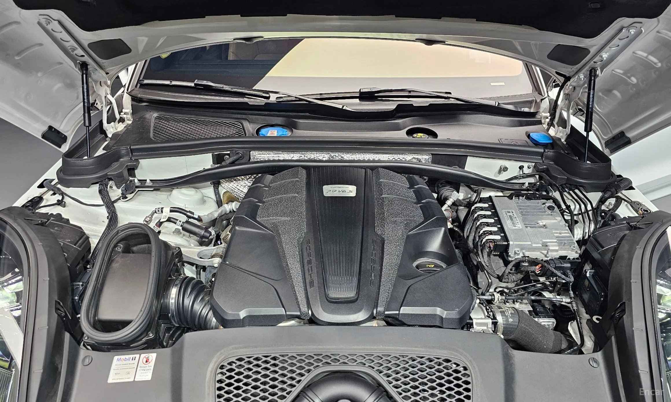 Porsche Macan превью 6