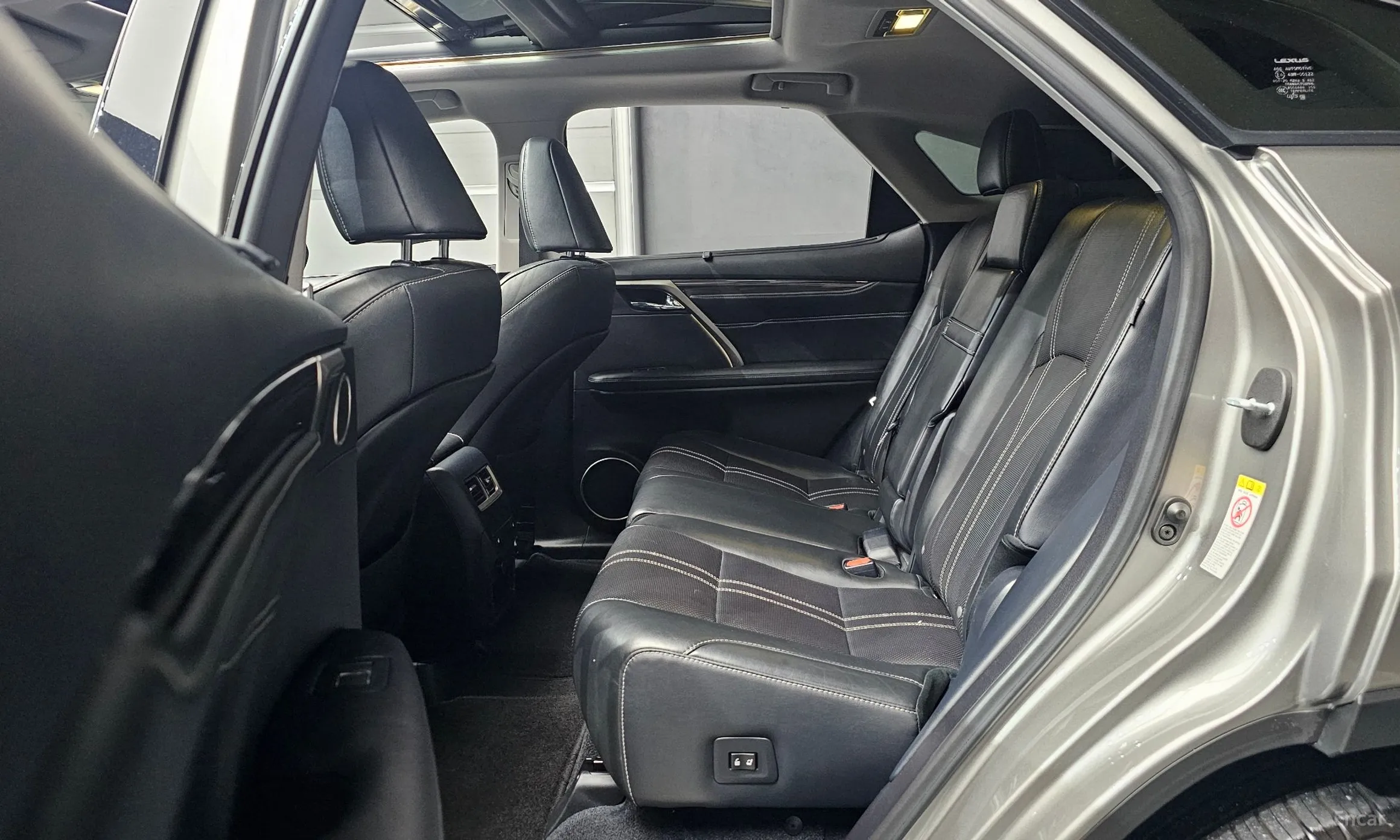 Lexus RX450h Gen 4 превью 12
