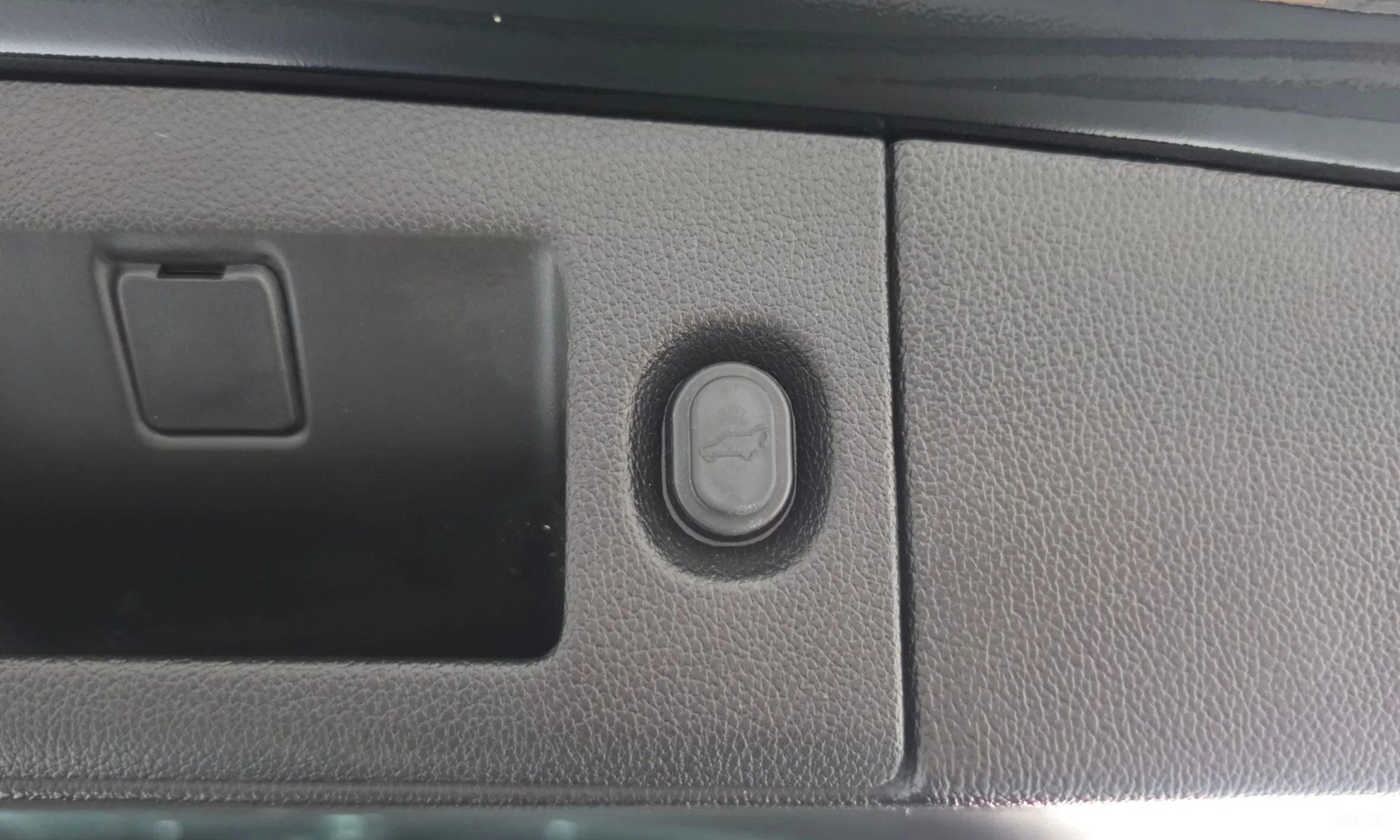 Cadillac Escalade превью 17