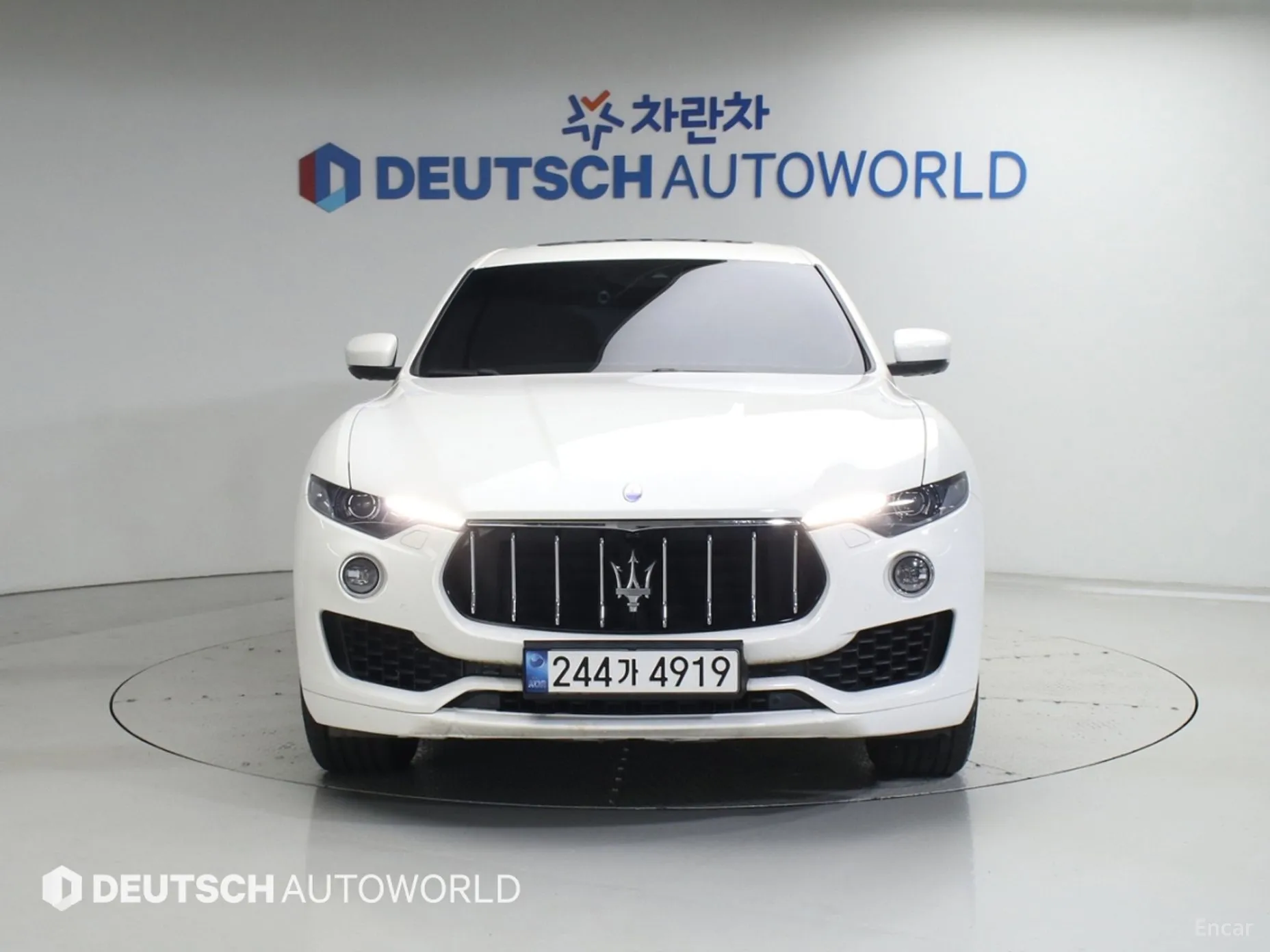 Maserati Levante превью 3