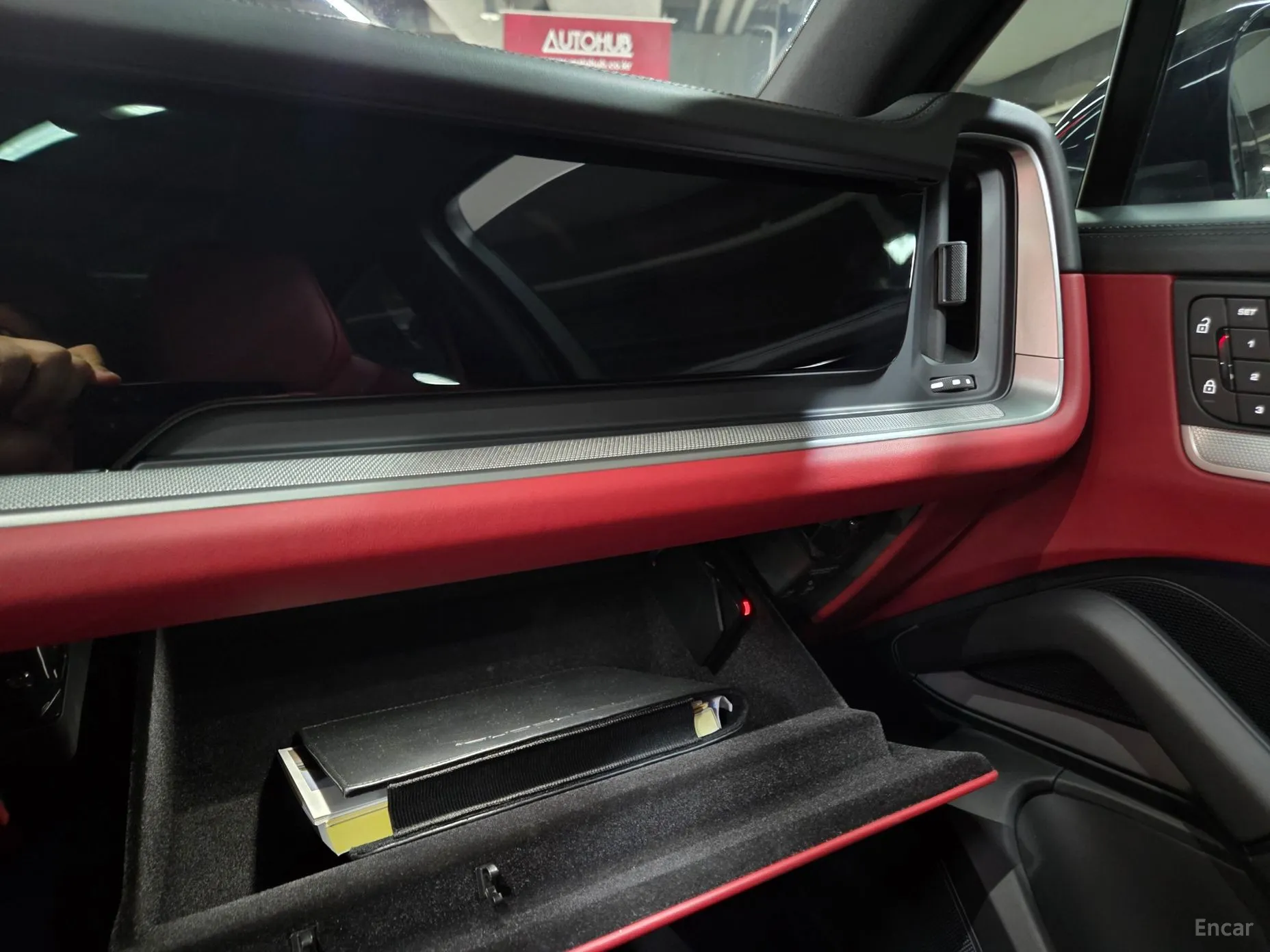 Porsche Cayenne (PO536) превью 16