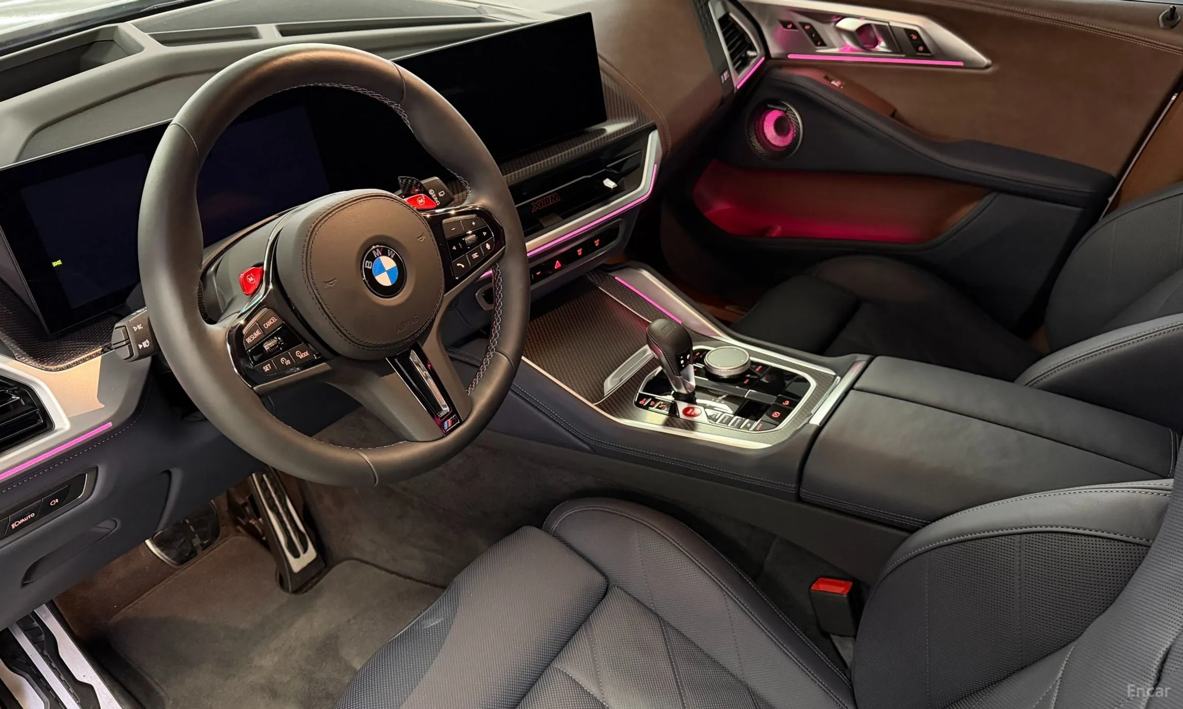 BMW XM (G09) превью 15