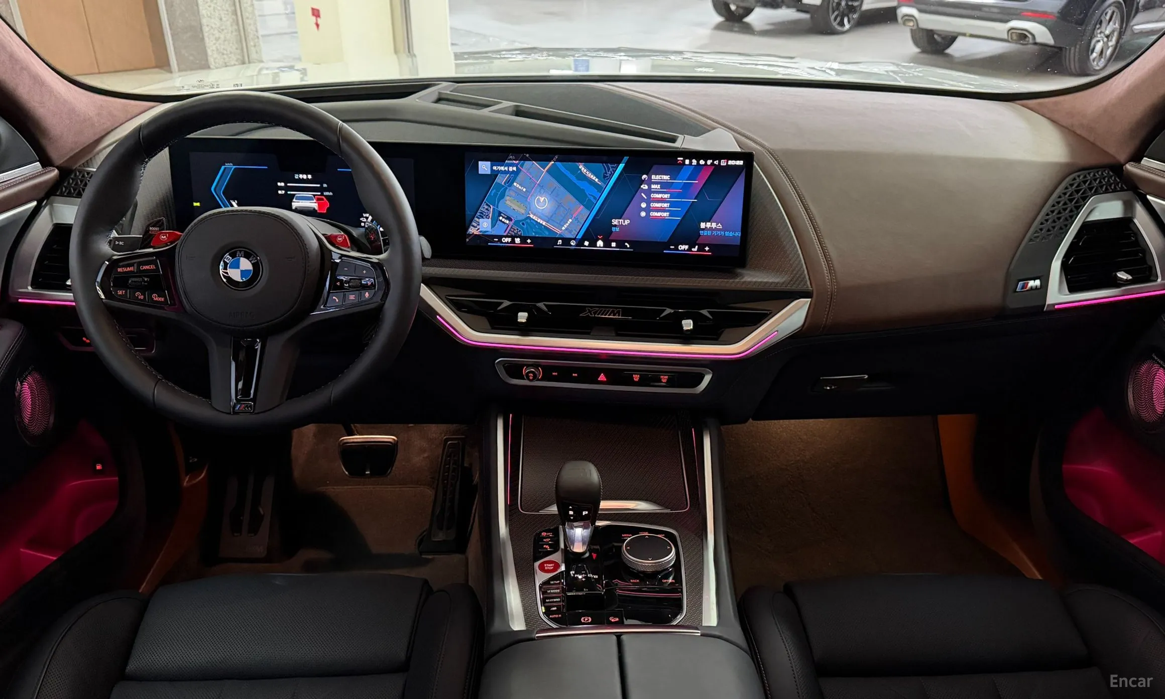 BMW XM (G09) превью 7