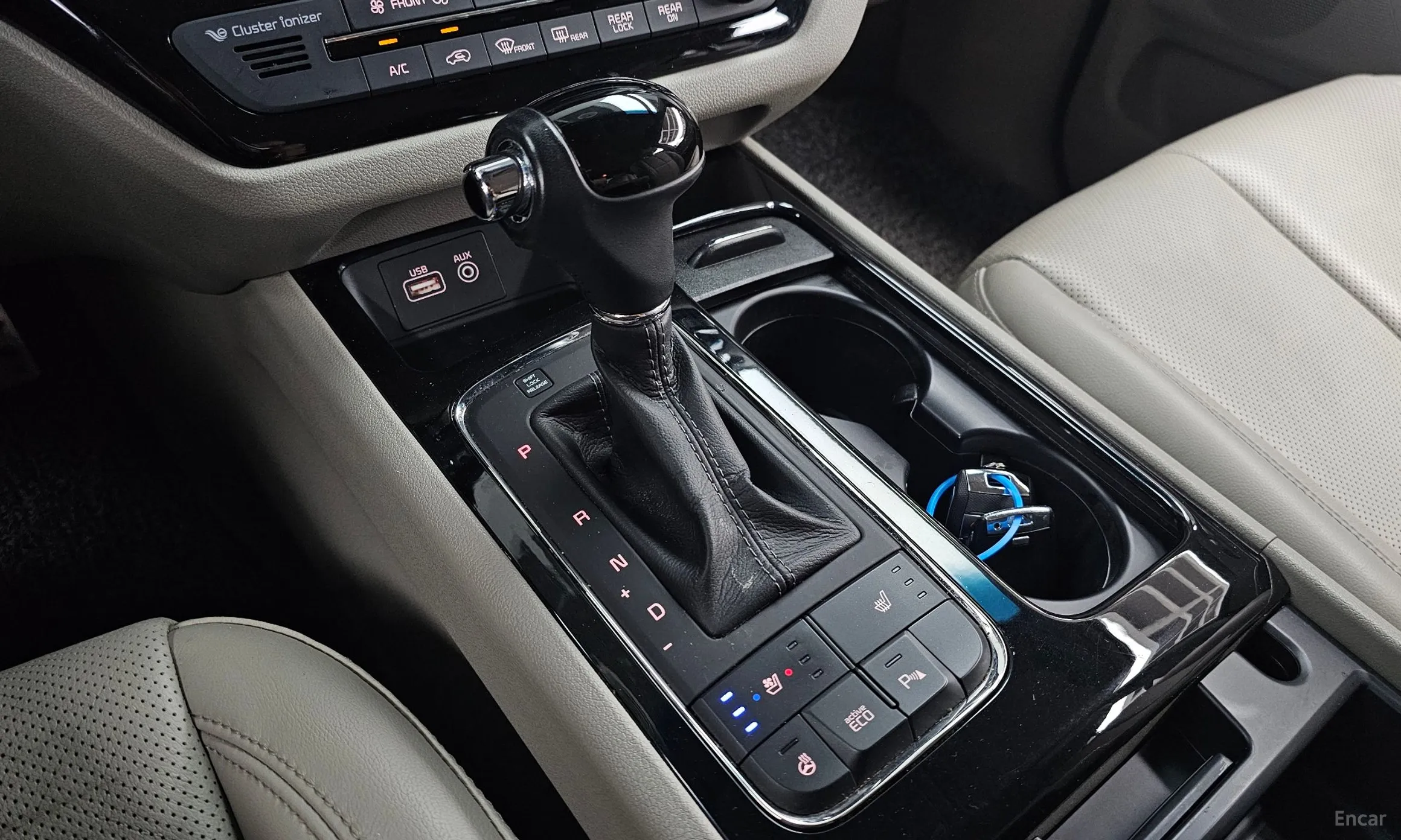 Kia Carnival превью 9