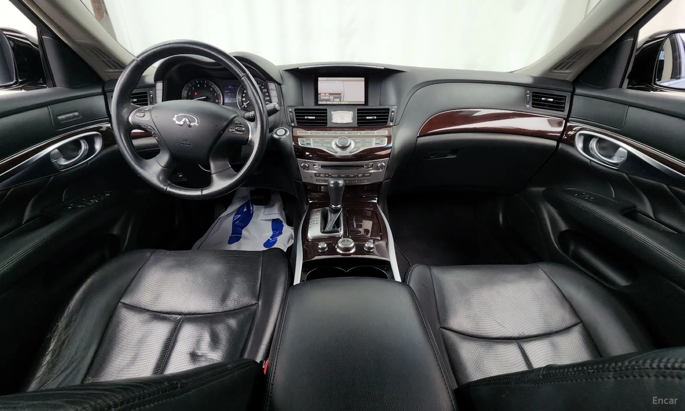 Infiniti M37 превью 7