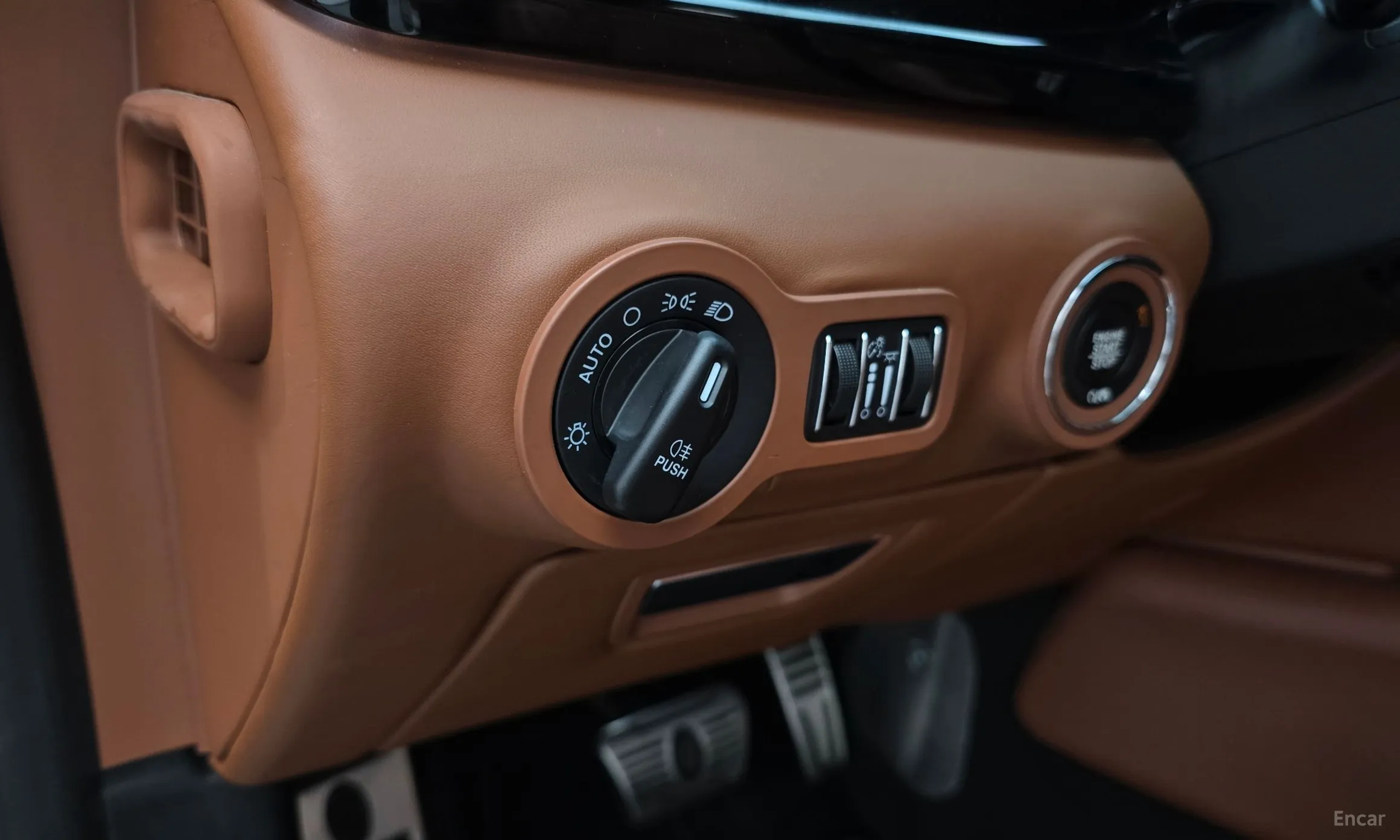 Maserati Quattroporte превью 20
