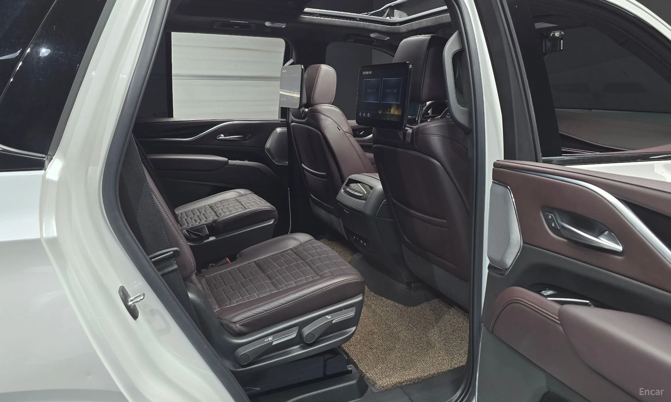 Cadillac Escalade 5th Generation превью 11