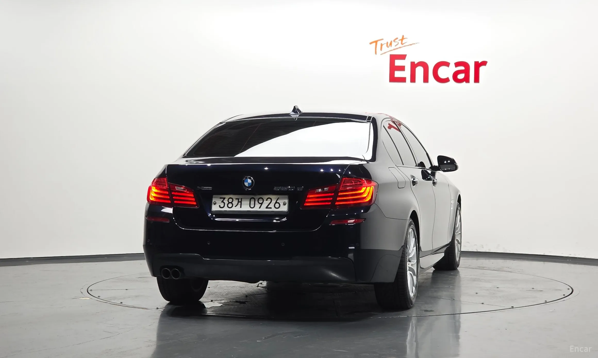 BMW 5 Series (F10) превью 4