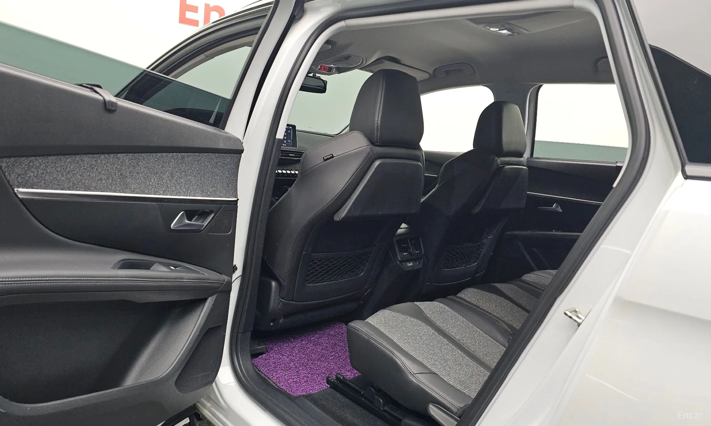 Peugeot 5008 2nd generation превью 11