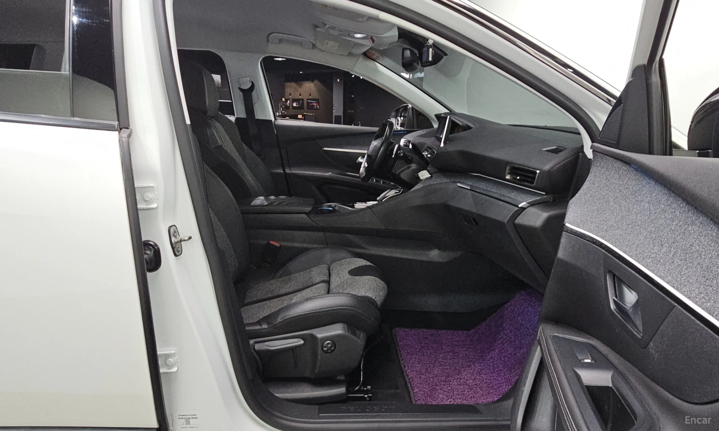 Peugeot 5008 2nd generation превью 12