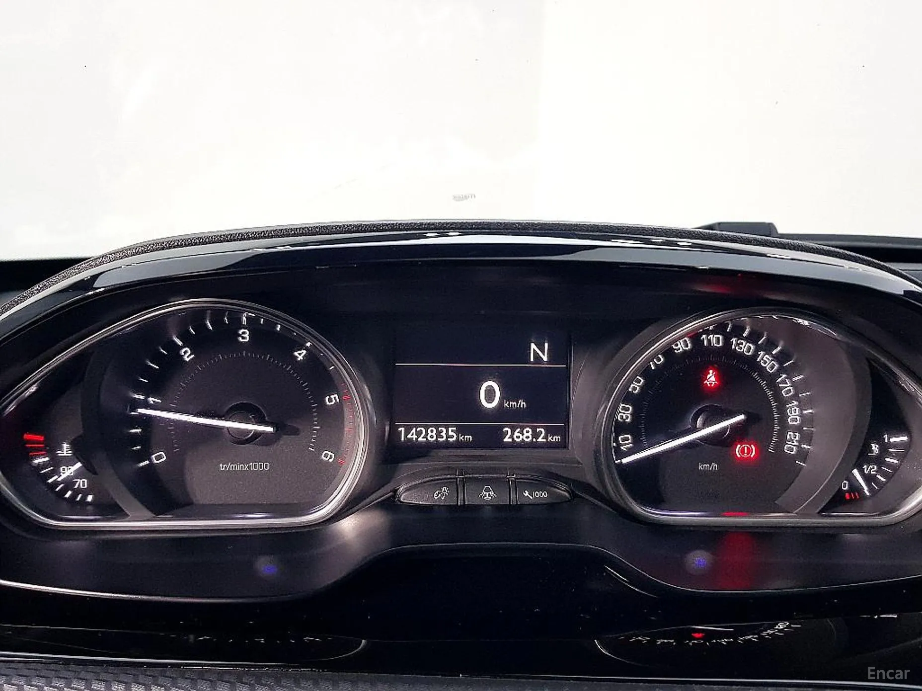 Peugeot 2008. превью 7