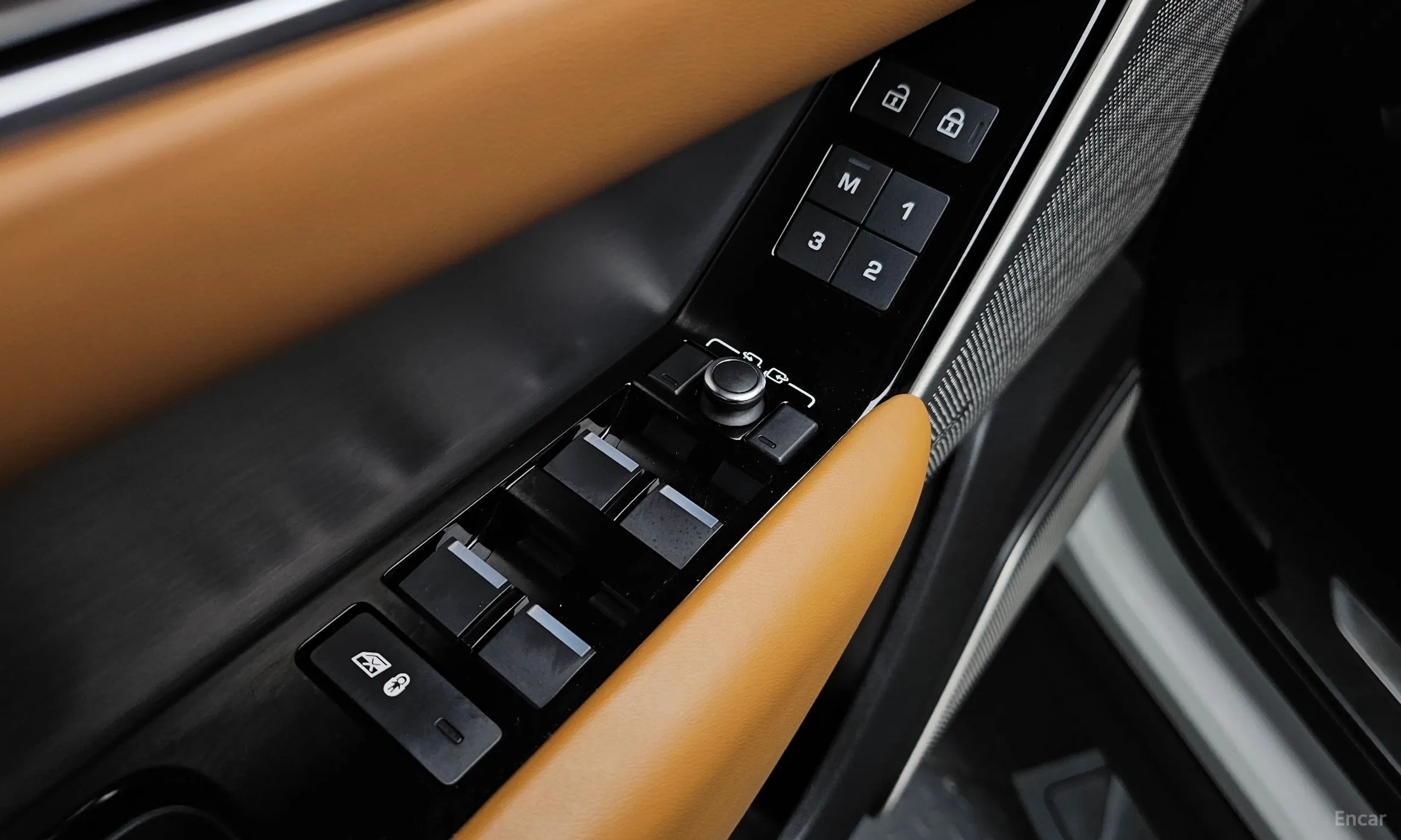 Land Rover Range Rover Bella превью 17
