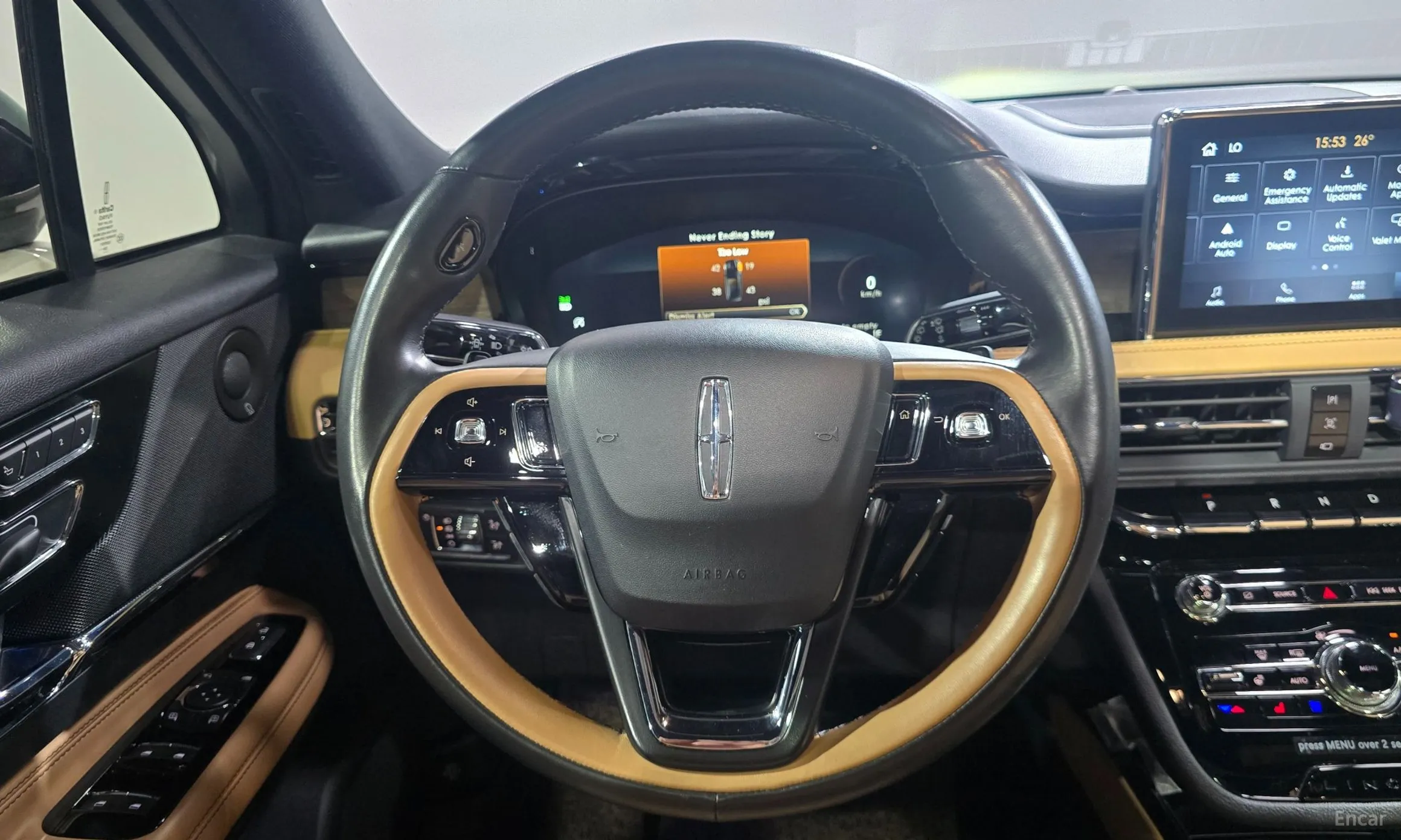 Lincoln Corsair превью 14