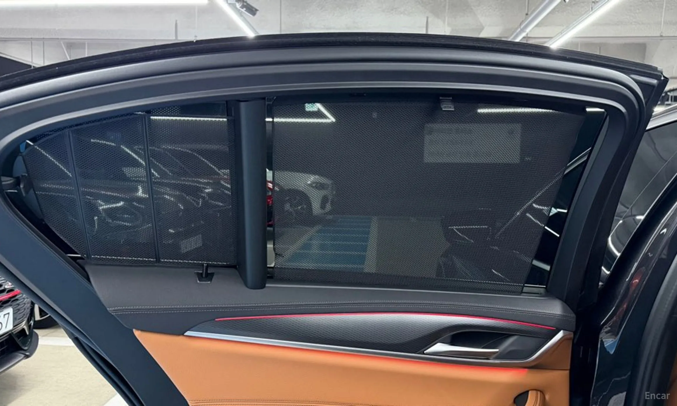 BMW 5 Series (G30) превью 14
