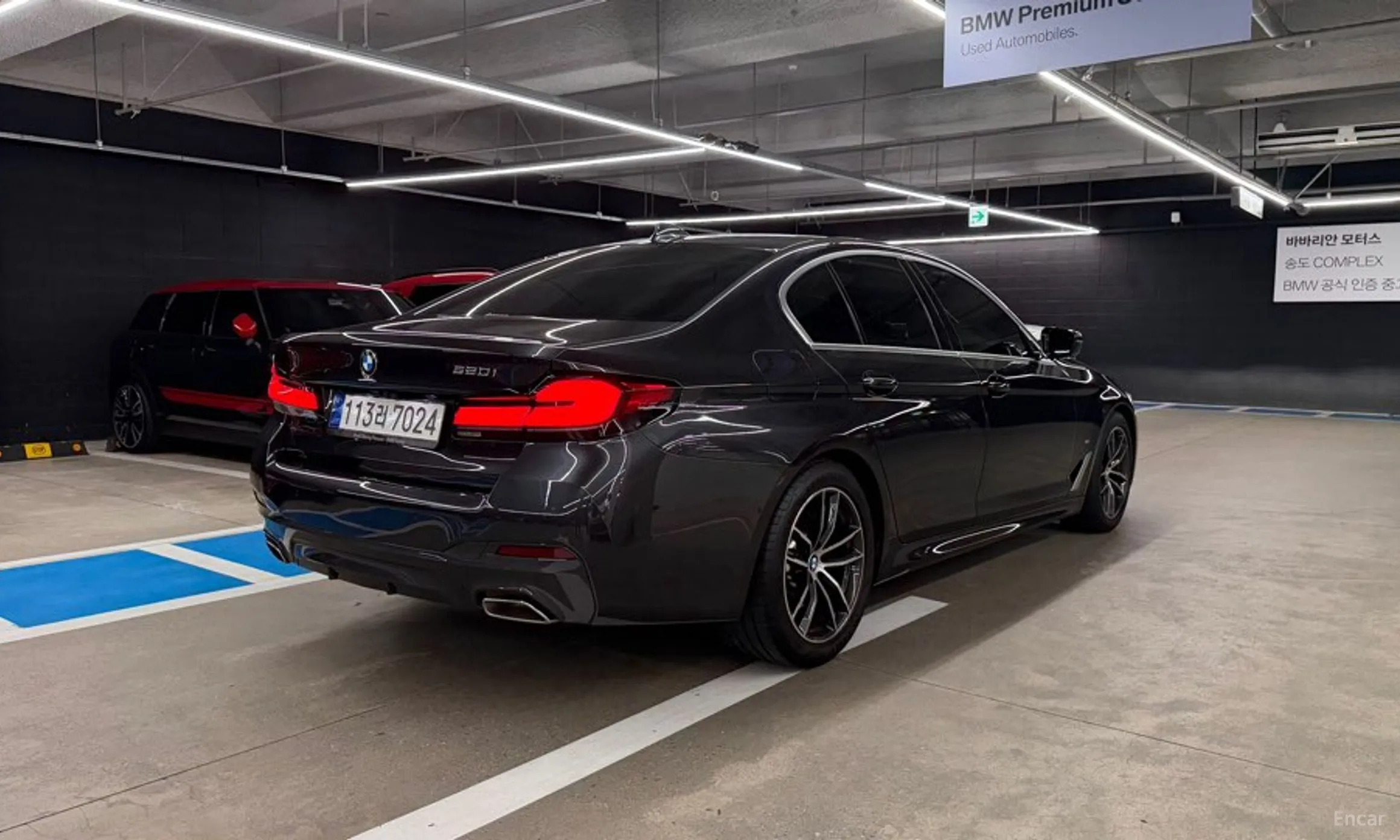 BMW 5 Series (G30)